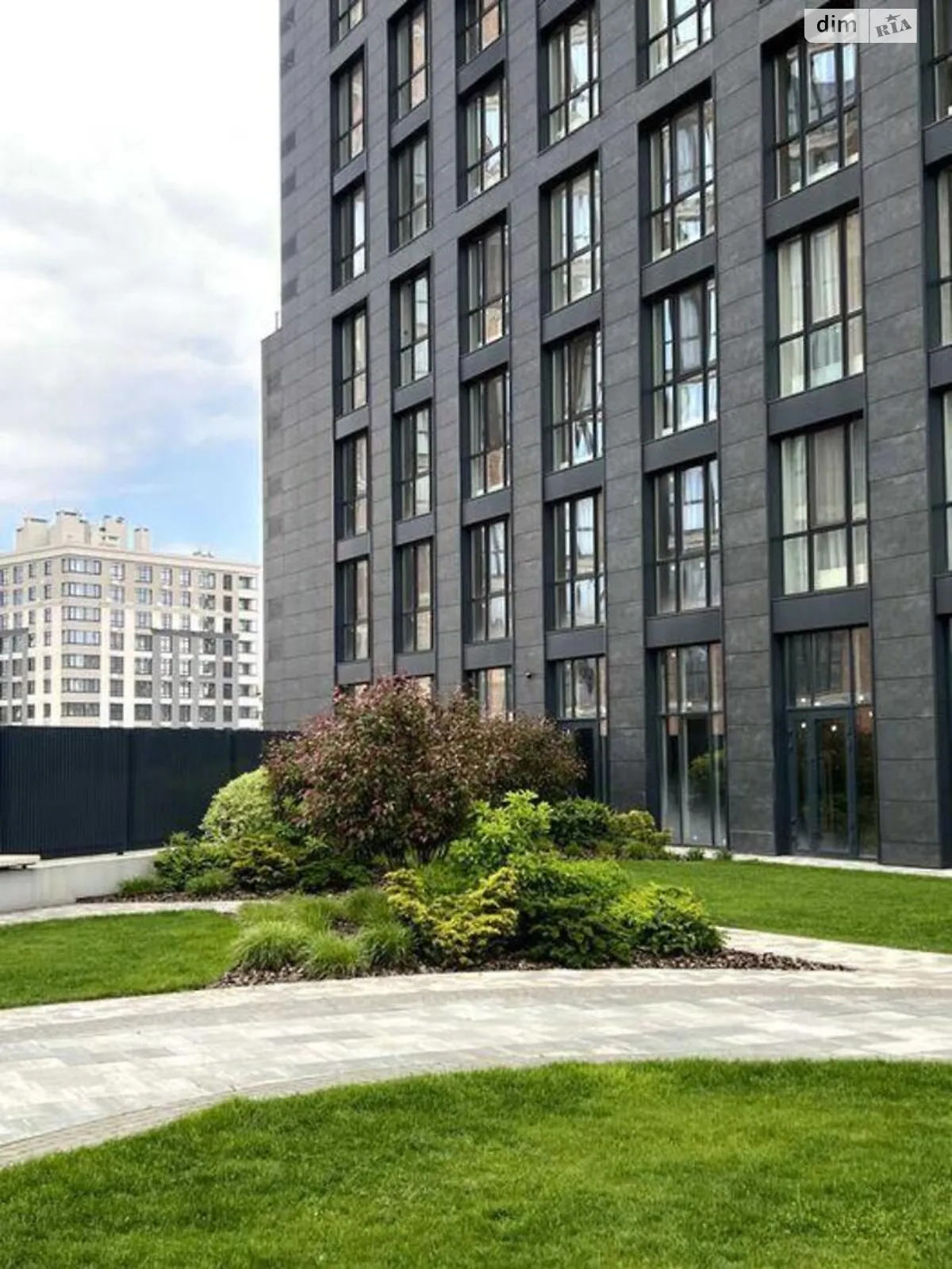 Продается 2-комнатная квартира 56 кв. м в Киеве, ул. Николая Пимоненко, 19 - фото 1
