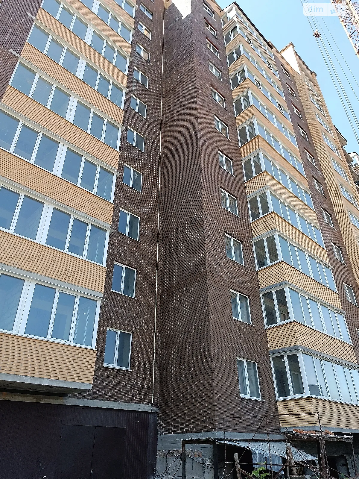 Продається 2-кімнатна квартира 75 кв. м у Хмельницькому, пров. Франка Івана, 8/1Д - фото 1