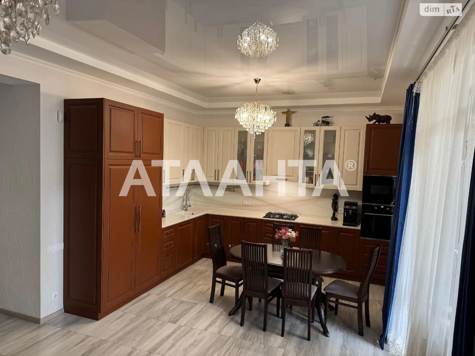 Продается дом на 2 этажа 141.5 кв. м с мебелью, цена: 180000 $ - фото 1