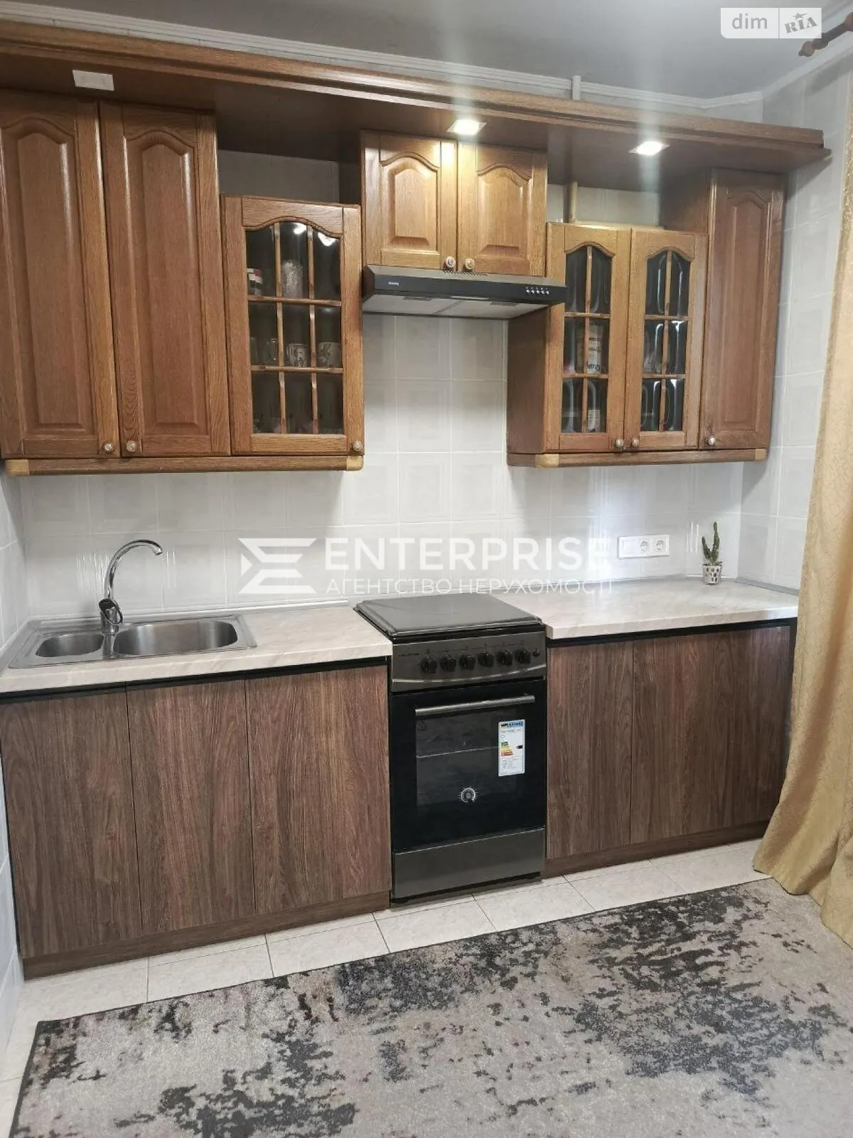 Продається 3-кімнатна квартира 68 кв. м у Вишневому, вул. Південна, 3 - фото 1