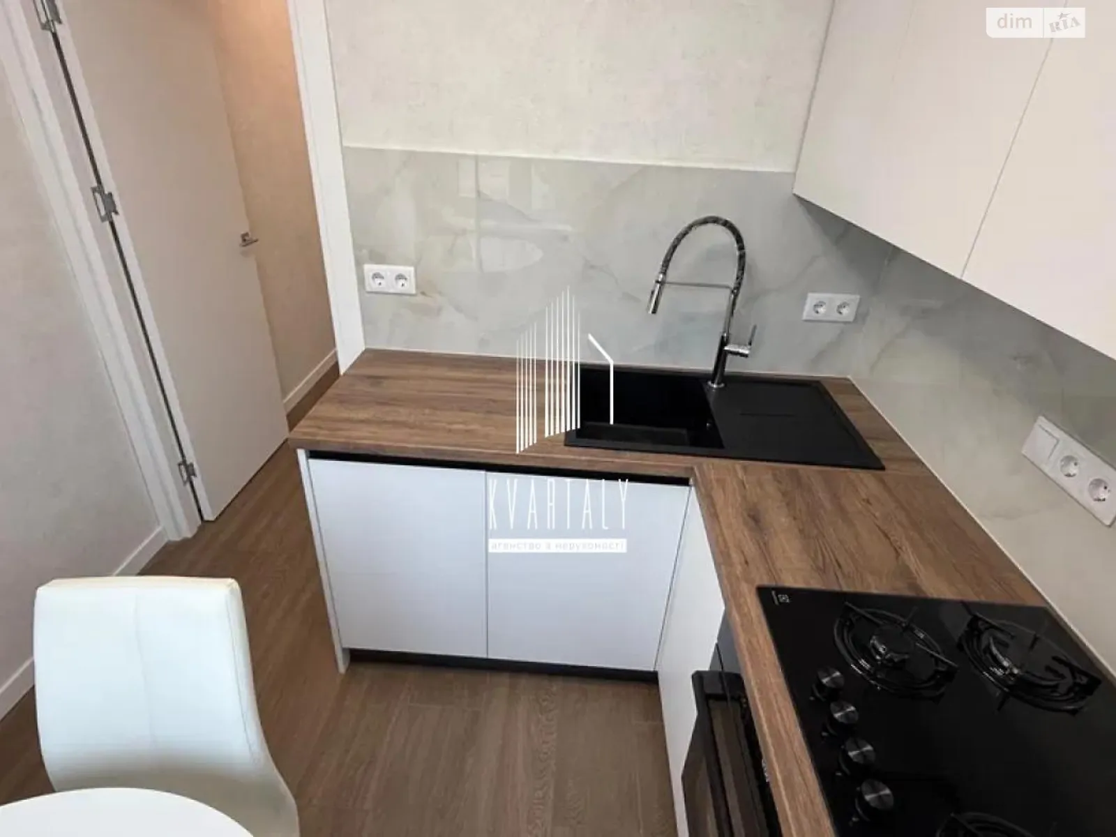 Здається в оренду 2-кімнатна квартира 45 кв. м у Києві, вул. Юрія Шумського, 10 - фото 1
