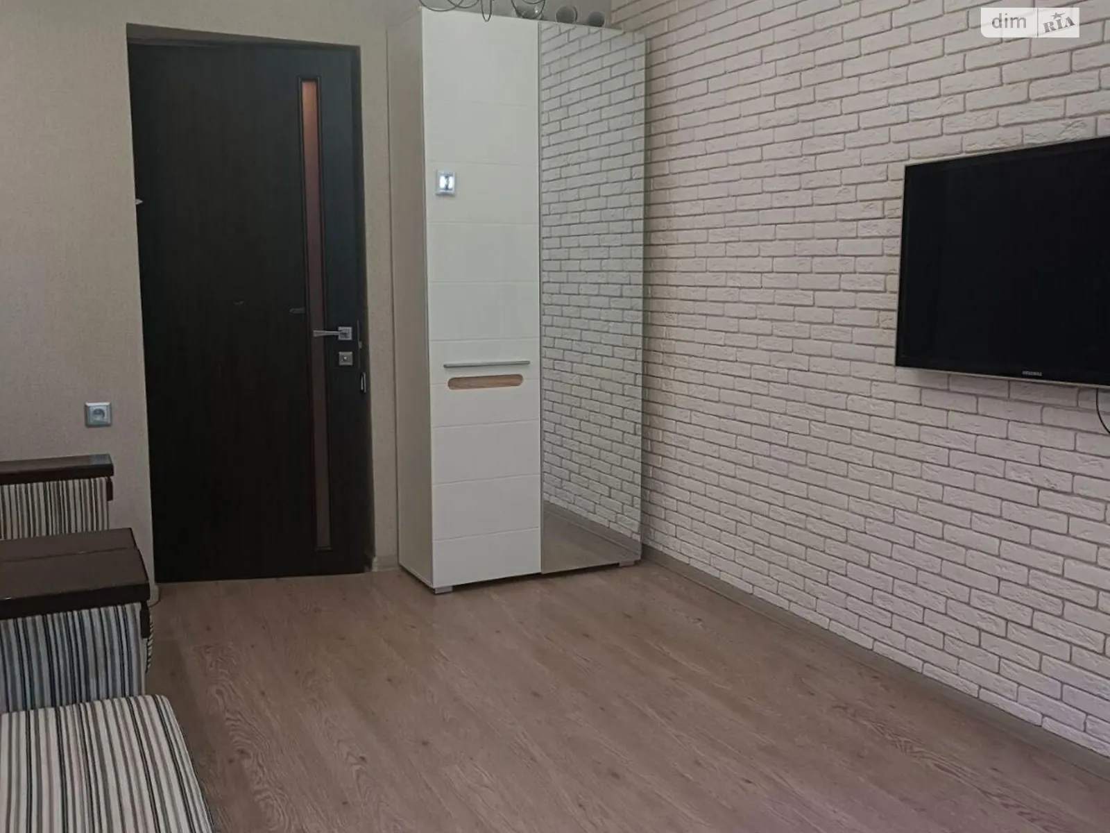 Сдается в аренду 2-комнатная квартира 52 кв. м в Днепре, мас. Тополь-2, 7А - фото 1