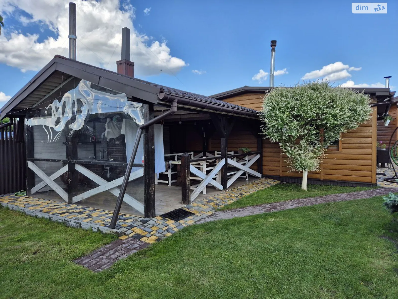 Продается дом на 2 этажа 150 кв. м с террасой, цена: 100000 $ - фото 1