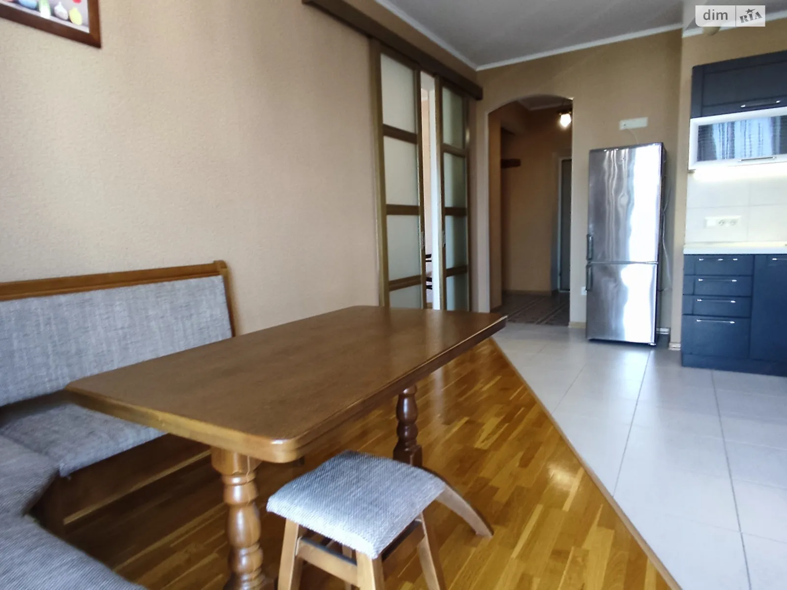 Продается 1-комнатная квартира 45 кв. м в Одессе, ул. Армейская, 11/2 - фото 1