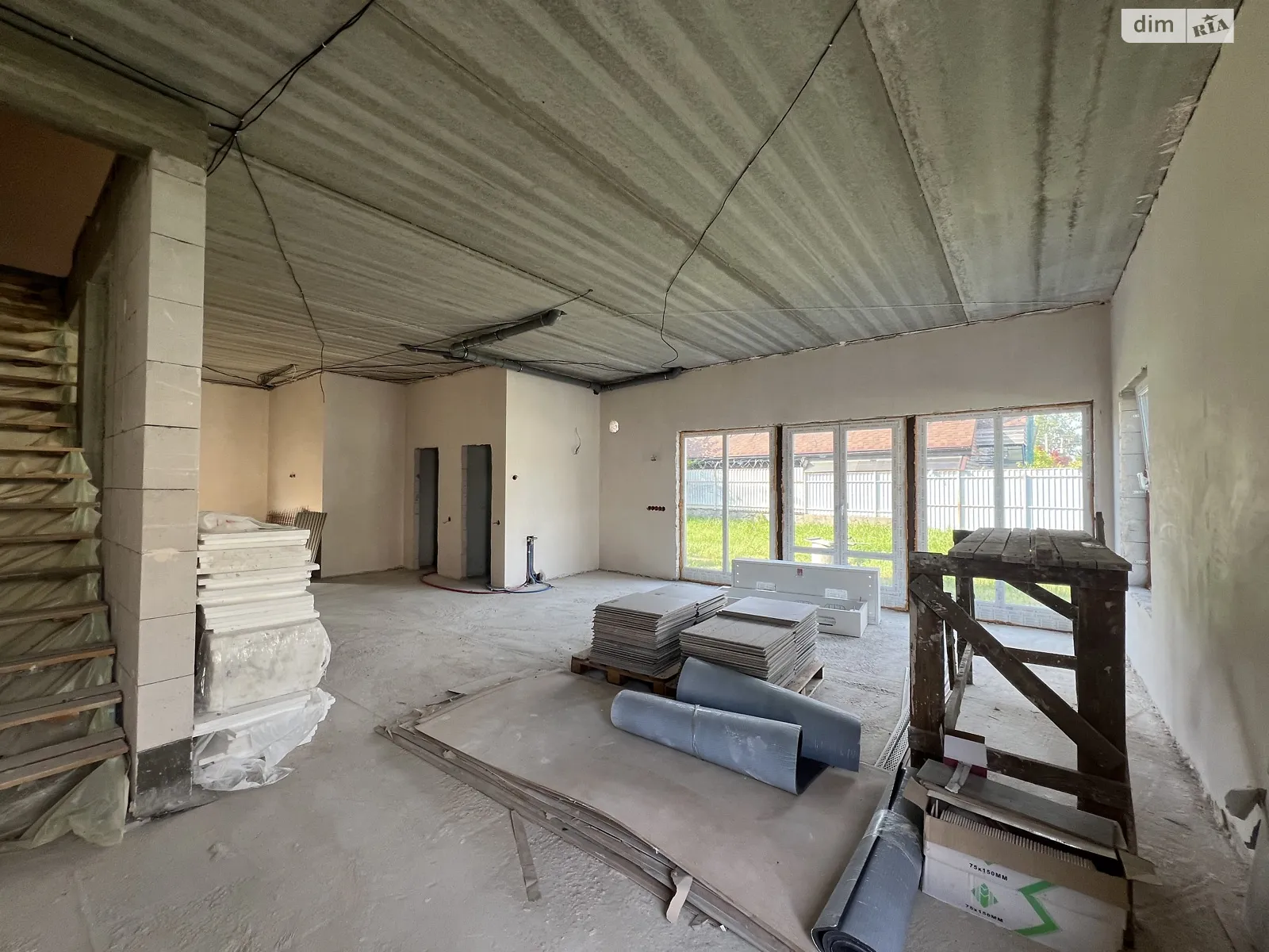 Продается дом на 2 этажа 327 кв. м с мебелью, цена: 180000 $ - фото 1