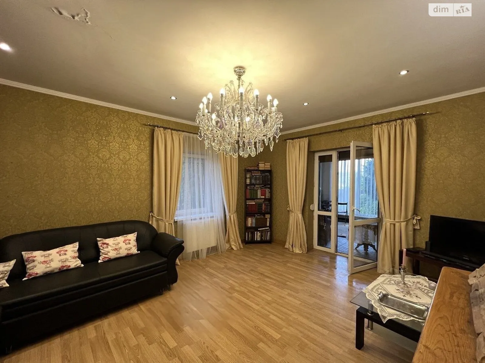 Продается дом на 2 этажа 173.8 кв. м с мебелью, цена: 125000 $ - фото 1