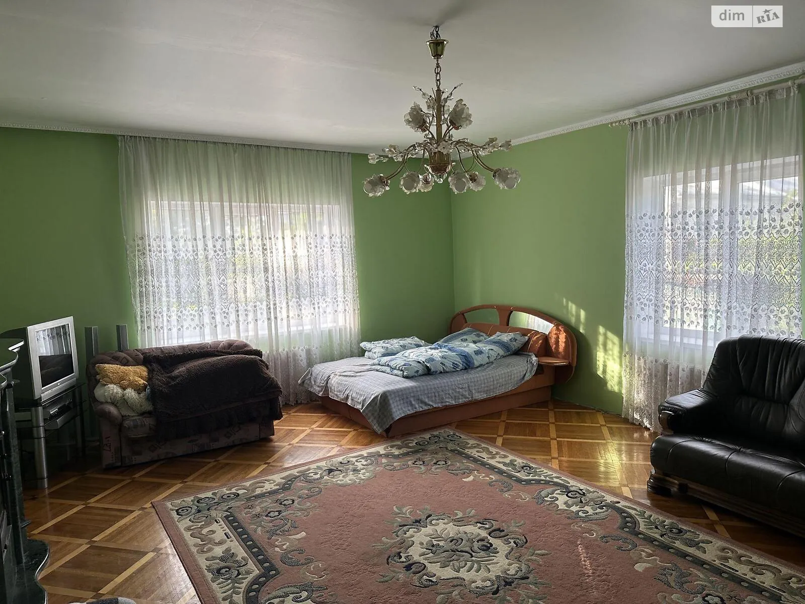 Здається в оренду кімната 610 кв. м у Тернополі, цена: 6000 грн - фото 1