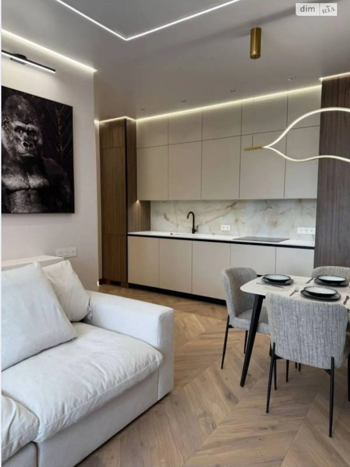 Продається 2-кімнатна квартира 64 кв. м у Одесі, пров. Курортний, 2 - фото 1