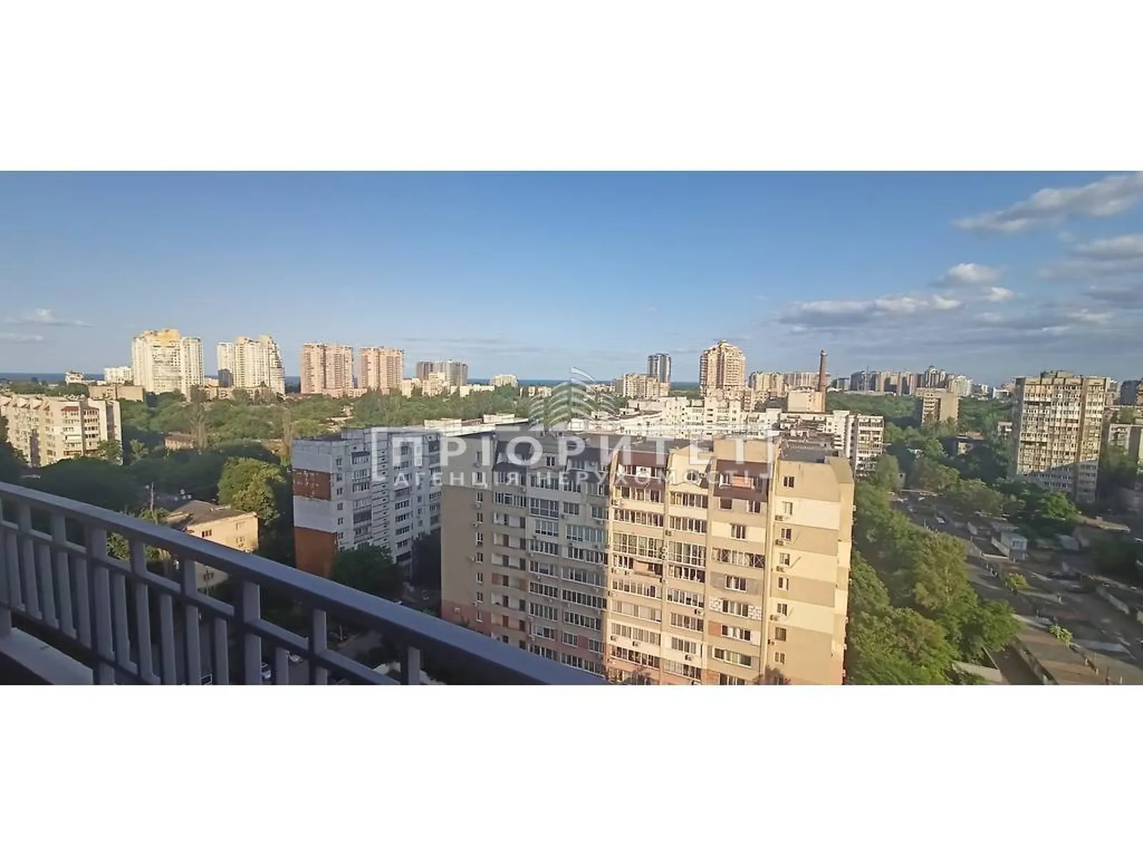 Продається 2-кімнатна квартира 70 кв. м у Одесі, пров. Лесі Українки - фото 1