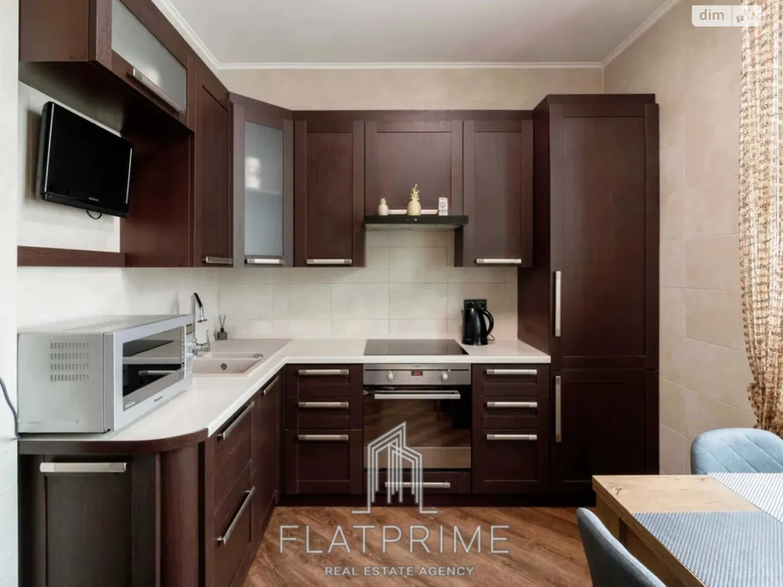 Продается 2-комнатная квартира 56 кв. м в Киеве, ул. Урловская, 23А - фото 1