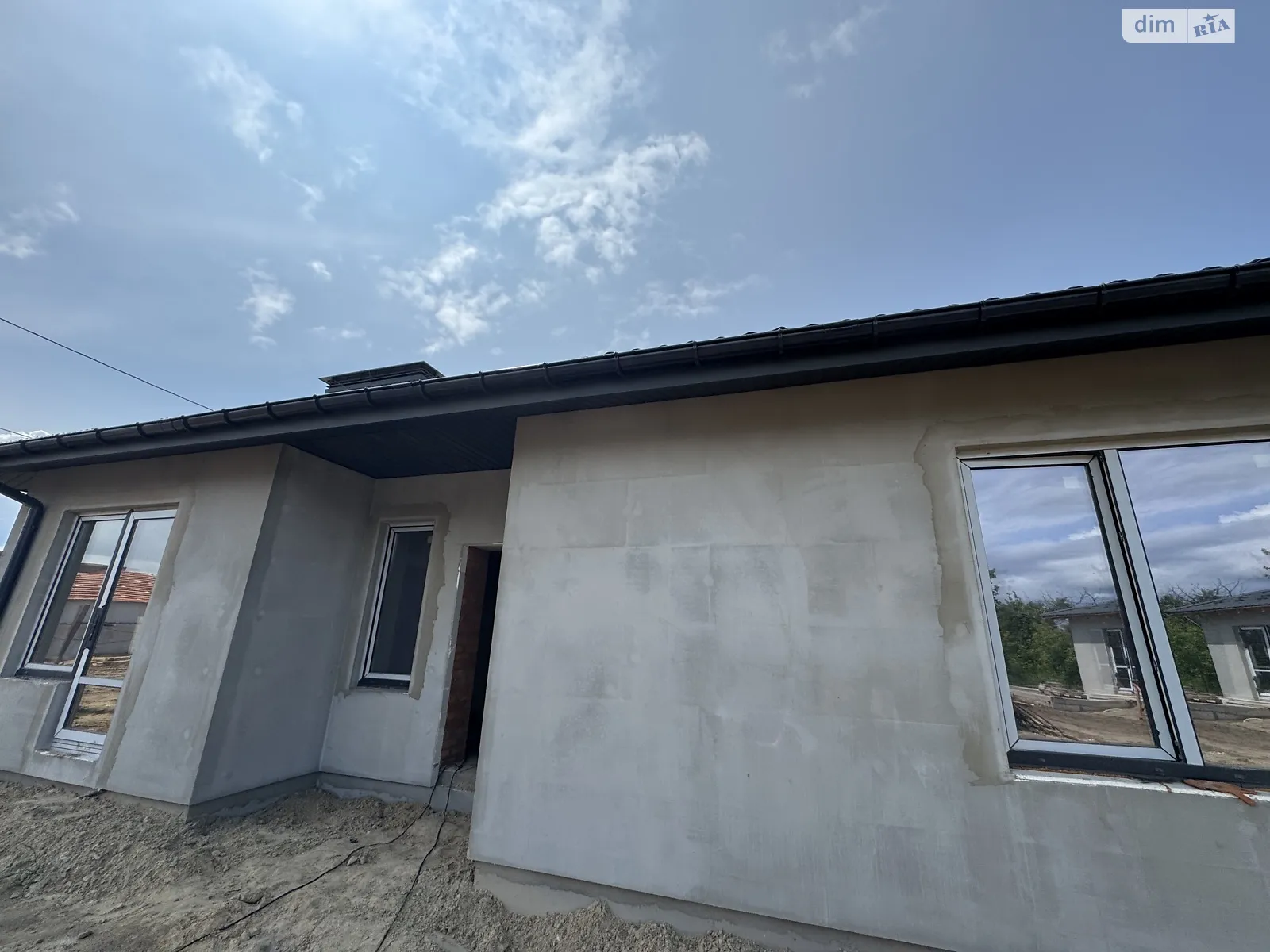 Продается одноэтажный дом 115 кв. м с мансардой, цена: 86250 $ - фото 1
