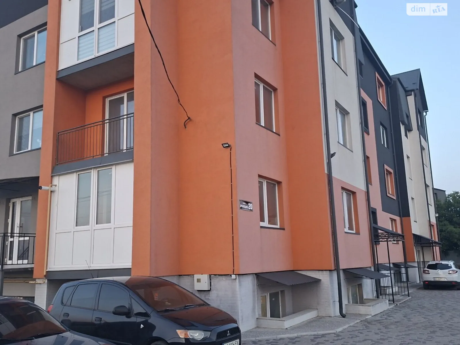 Продается 2-комнатная квартира 53.2 кв. м в Байковцах, ул. Братьев Мисулов, 8Б - фото 1