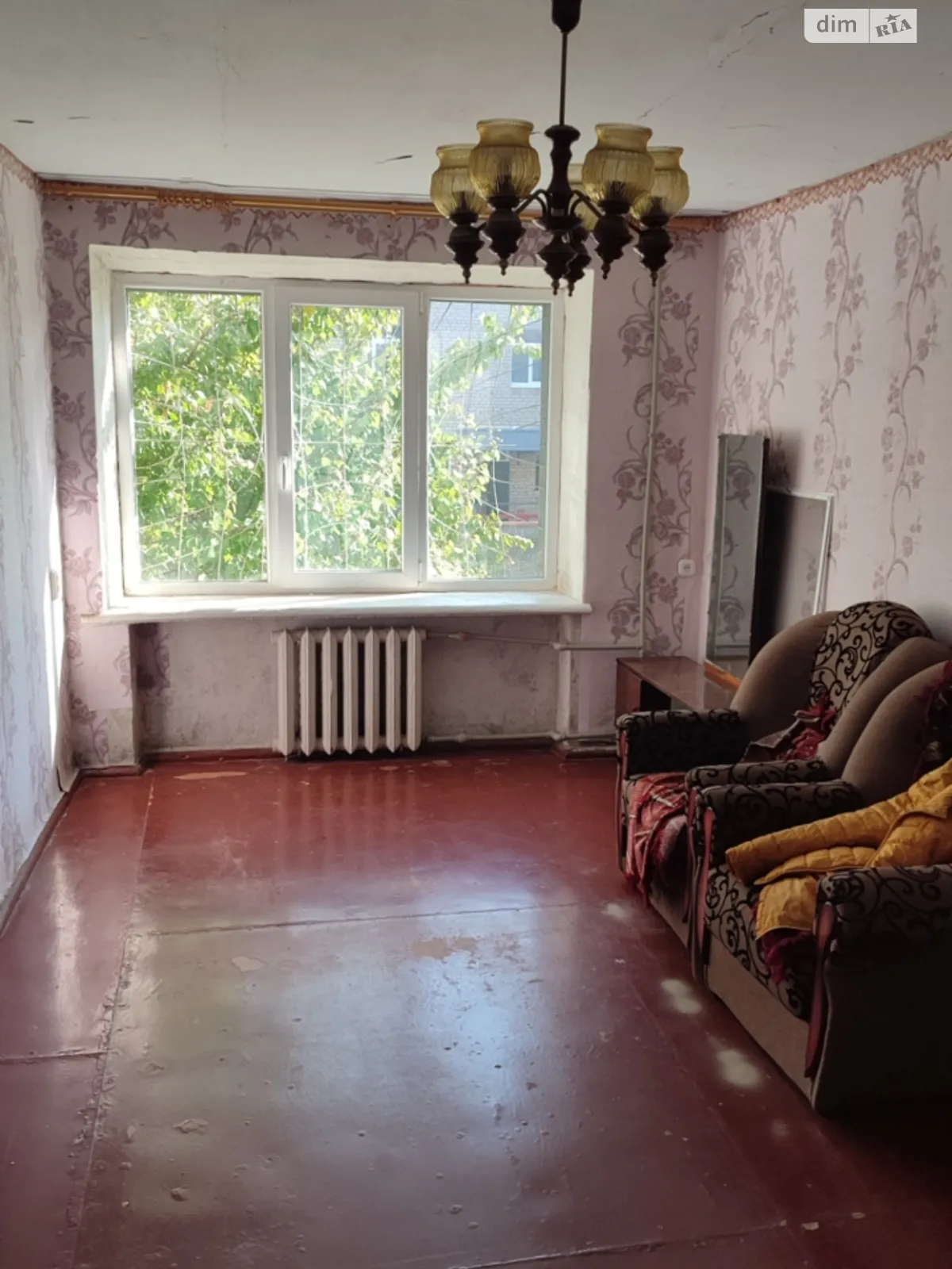 Продається 2-кімнатна квартира 46.2 кв. м у Ізюмі - фото 1