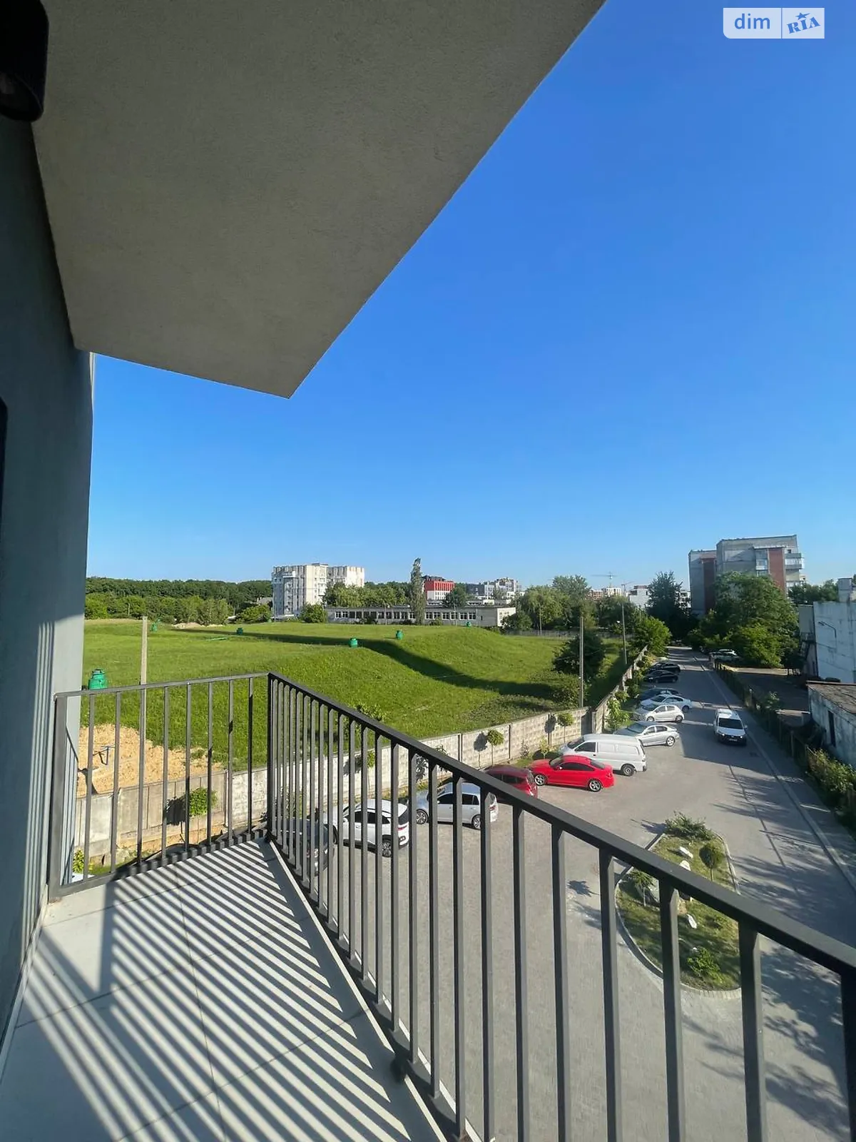 Продається 2-кімнатна квартира 69.6 кв. м у Львові, вул. Довга, 56 - фото 1