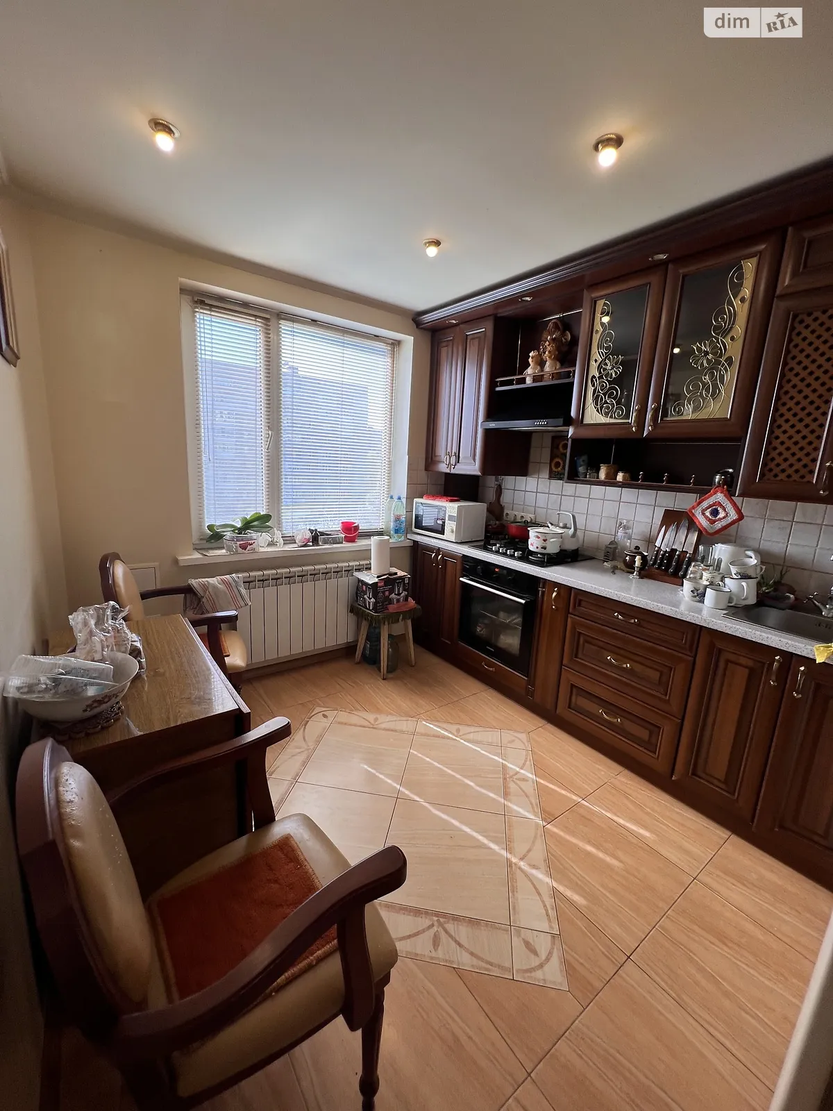 Продається 3-кімнатна квартира 72 кв. м у Кременчуку, вул. Троїцька, 21 - фото 1