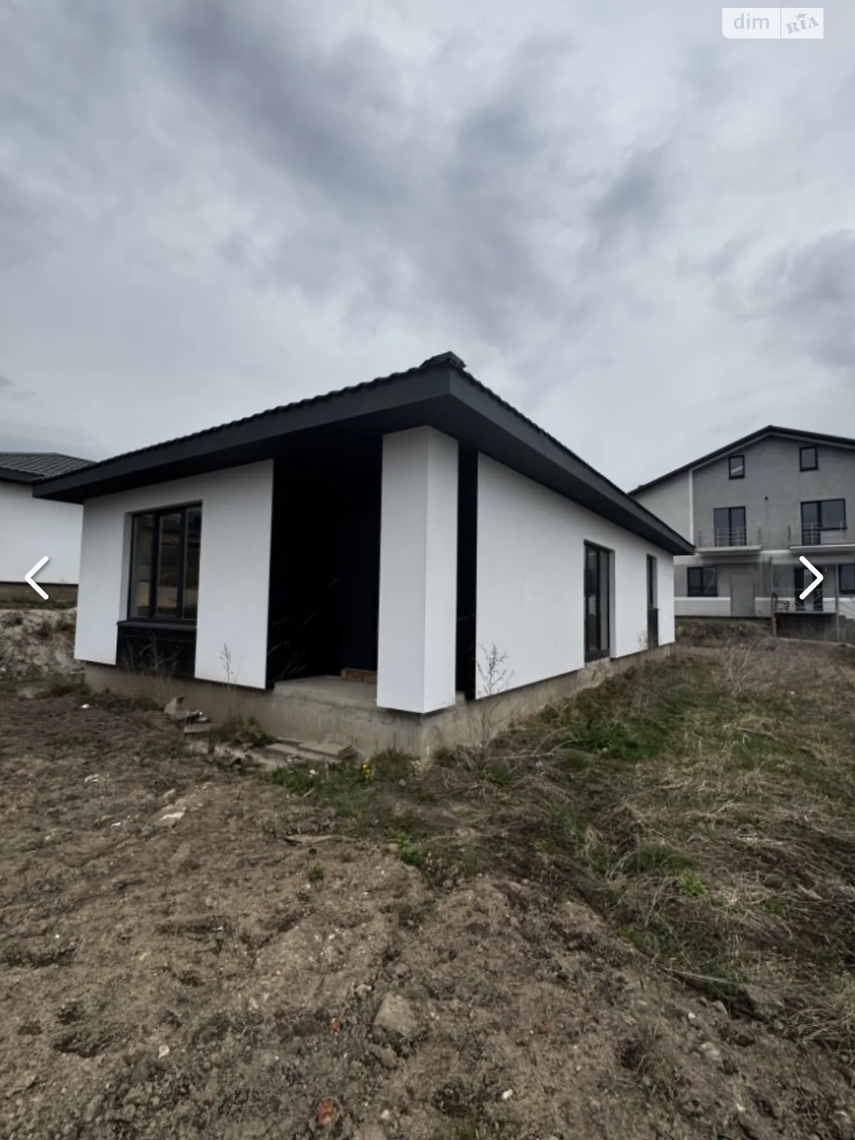 Продается одноэтажный дом 70 кв. м с бассейном, цена: 76000 $ - фото 1