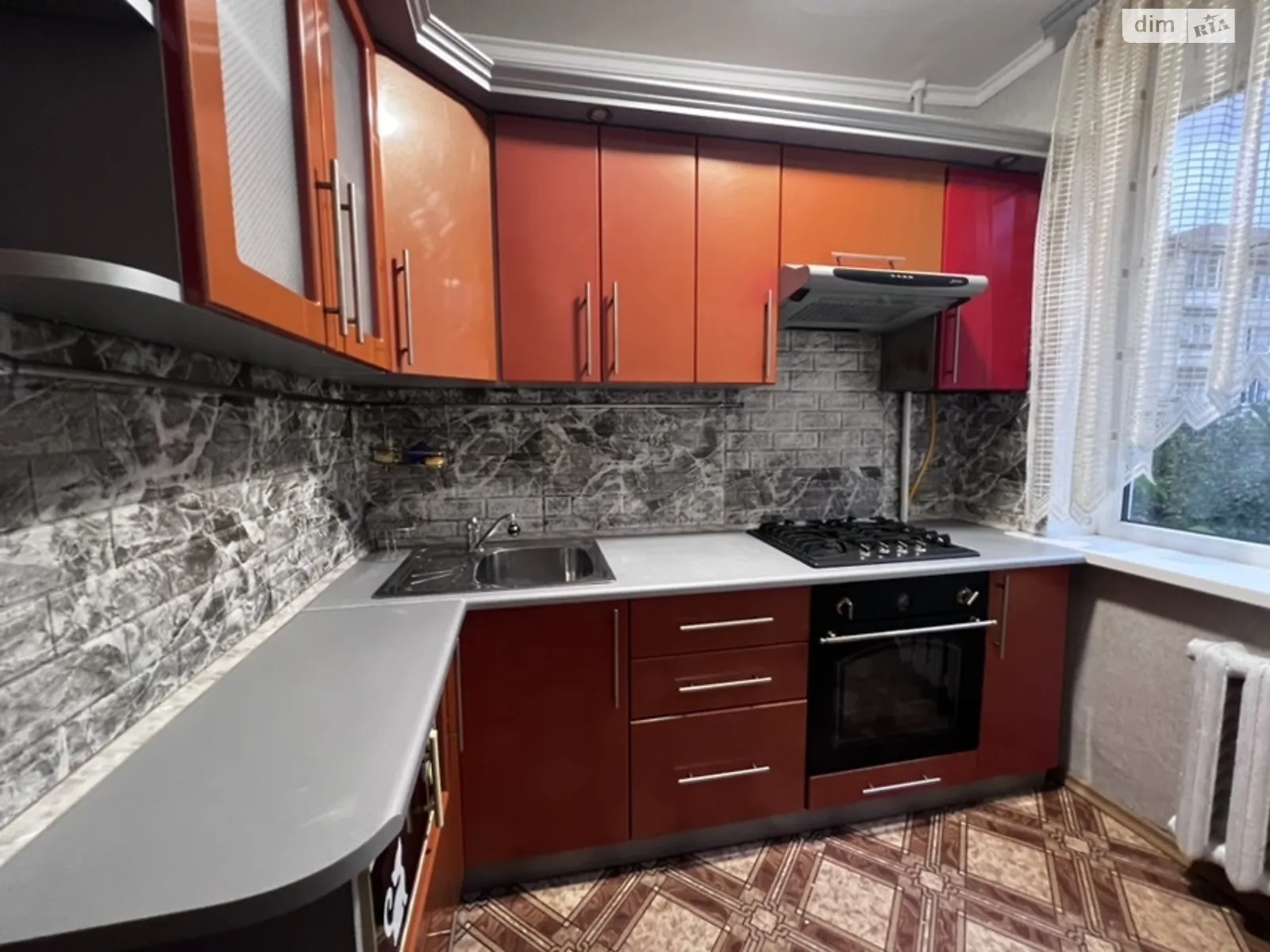 Сдается в аренду 2-комнатная квартира 47 кв. м в Виннице, ул. Андрея Первозванного, 60 - фото 1
