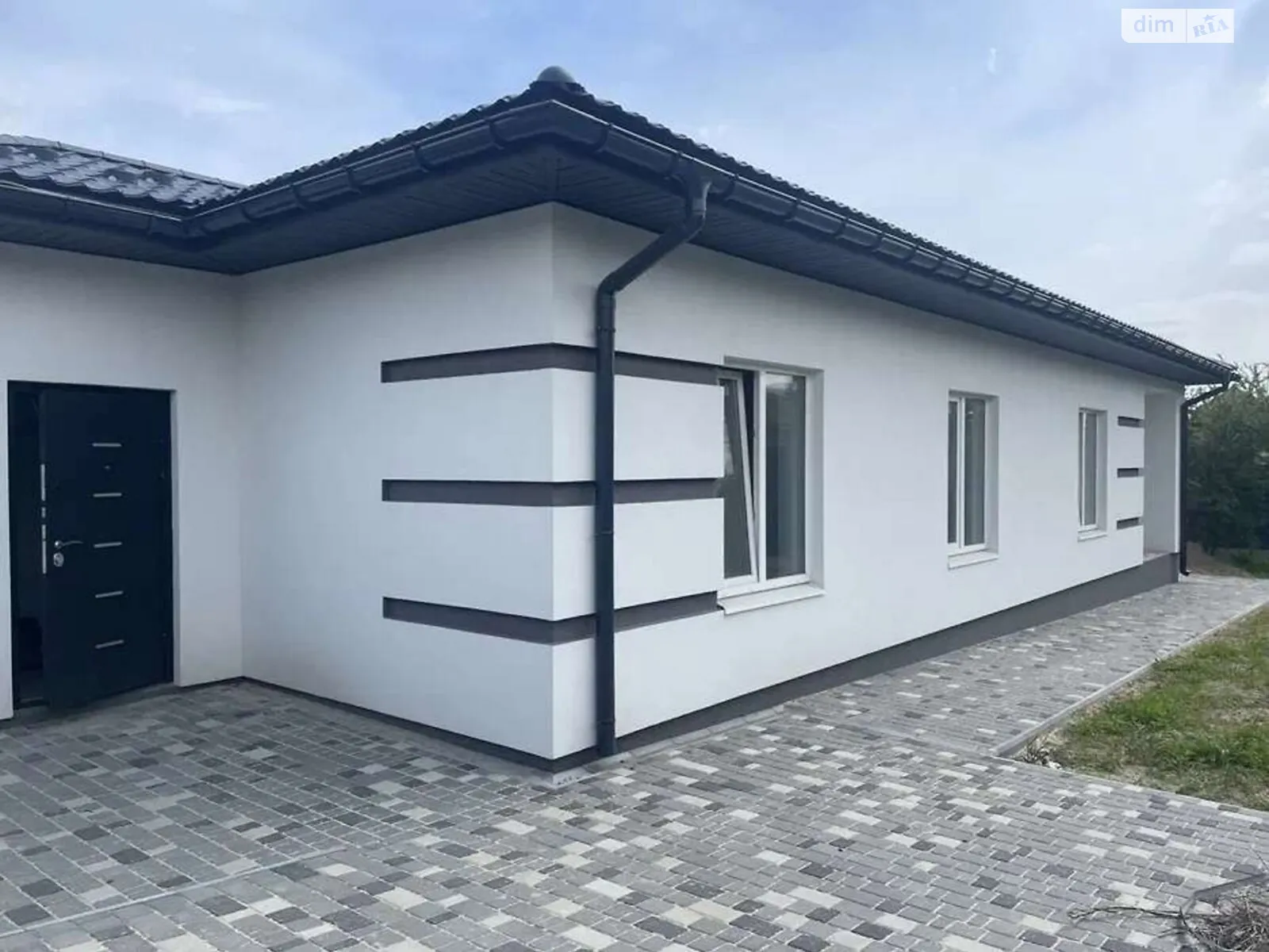 Продается одноэтажный дом 95 кв. м с баней/сауной, цена: 140000 $ - фото 1