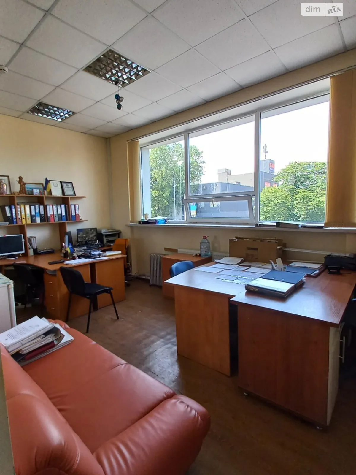 Здається в оренду офіс 26 кв. м в бізнес-центрі, цена: 6500 грн - фото 1