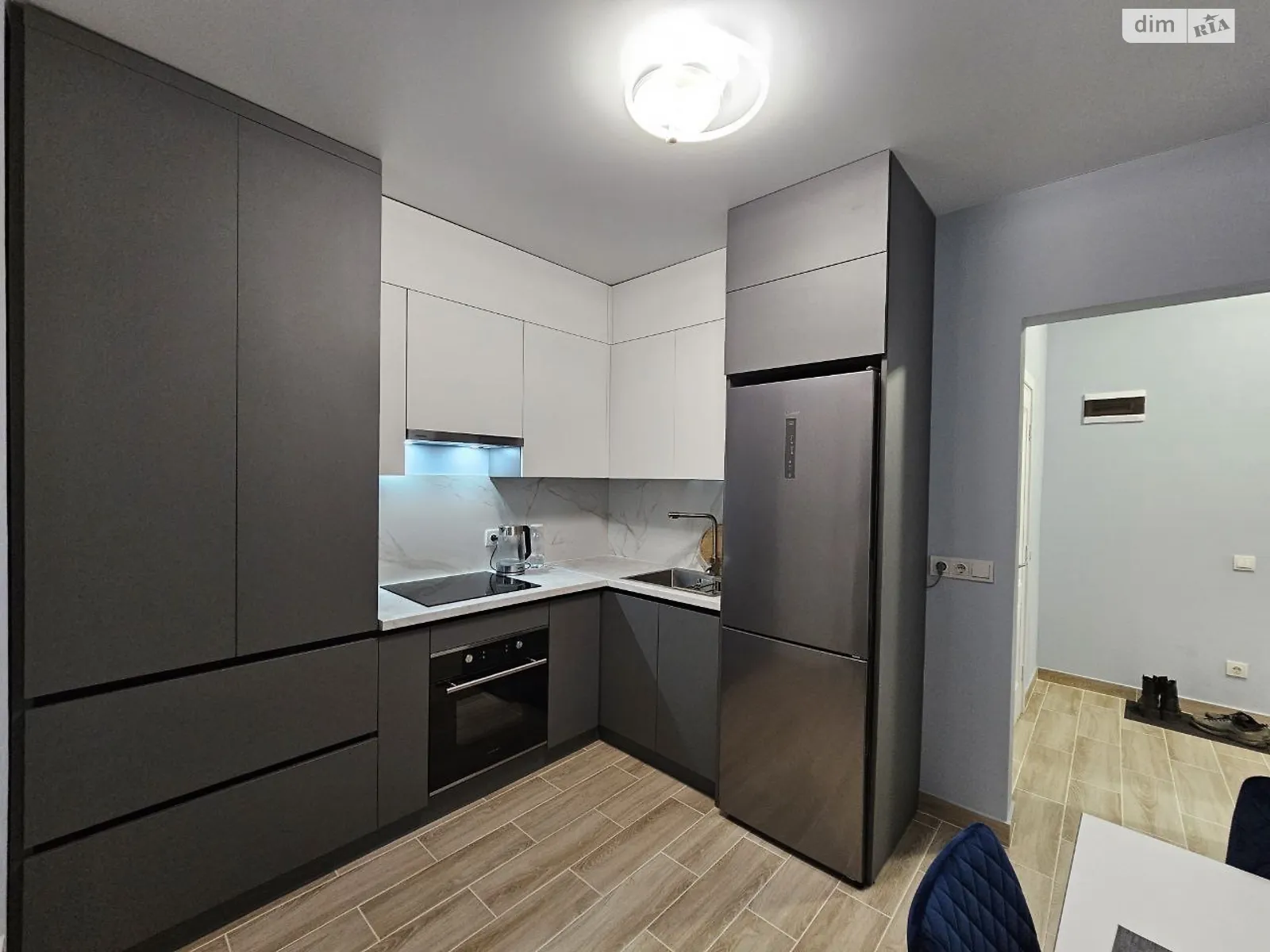 Продается 1-комнатная квартира 40 кв. м в Ужгороде, цена: 68000 $ - фото 1