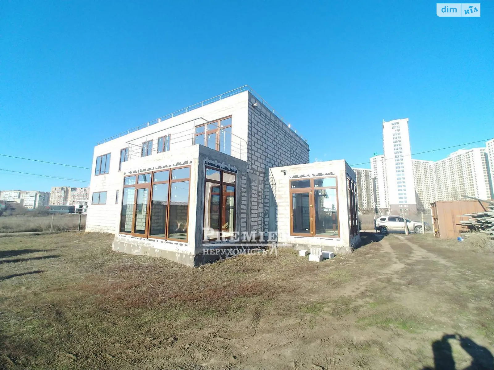 Продается дом на 2 этажа 270 кв. м с мебелью, цена: 190000 $ - фото 1