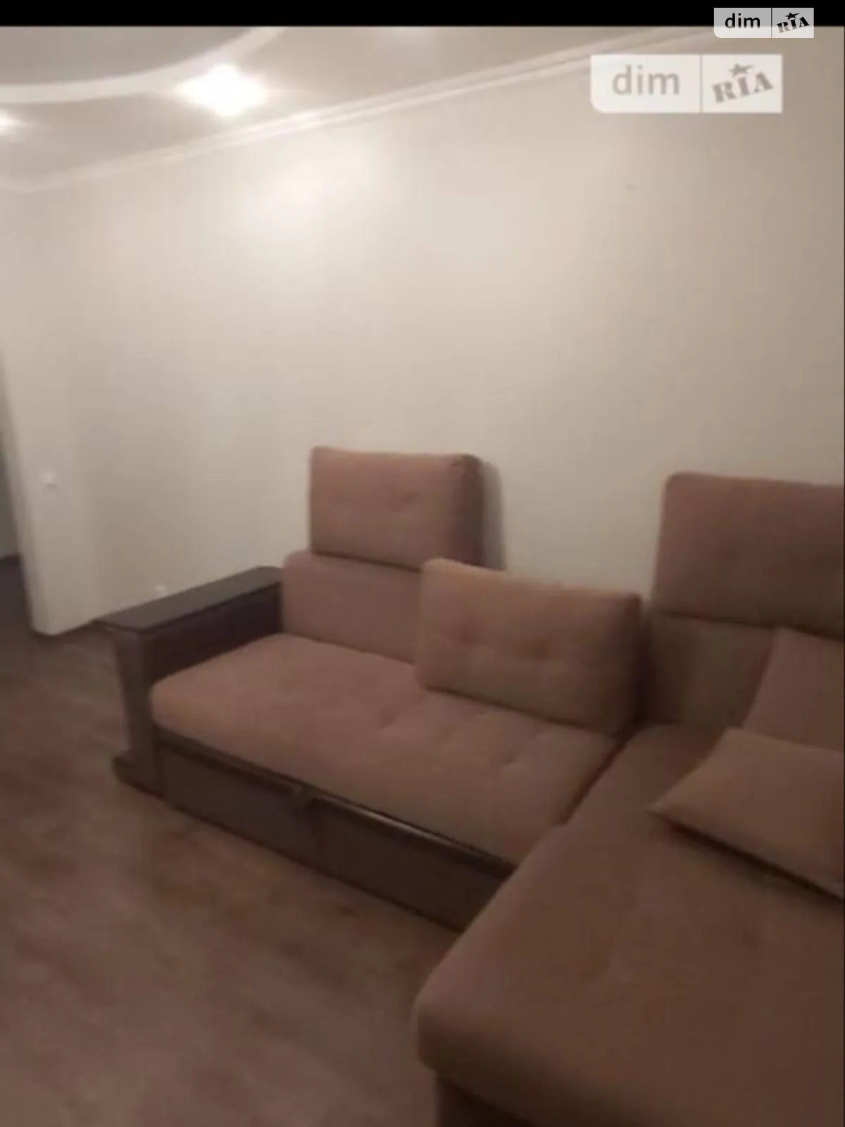 1-комнатная квартира 40 кв. м в Тернополе, ул. Евгения Коновальца, 4 - фото 1
