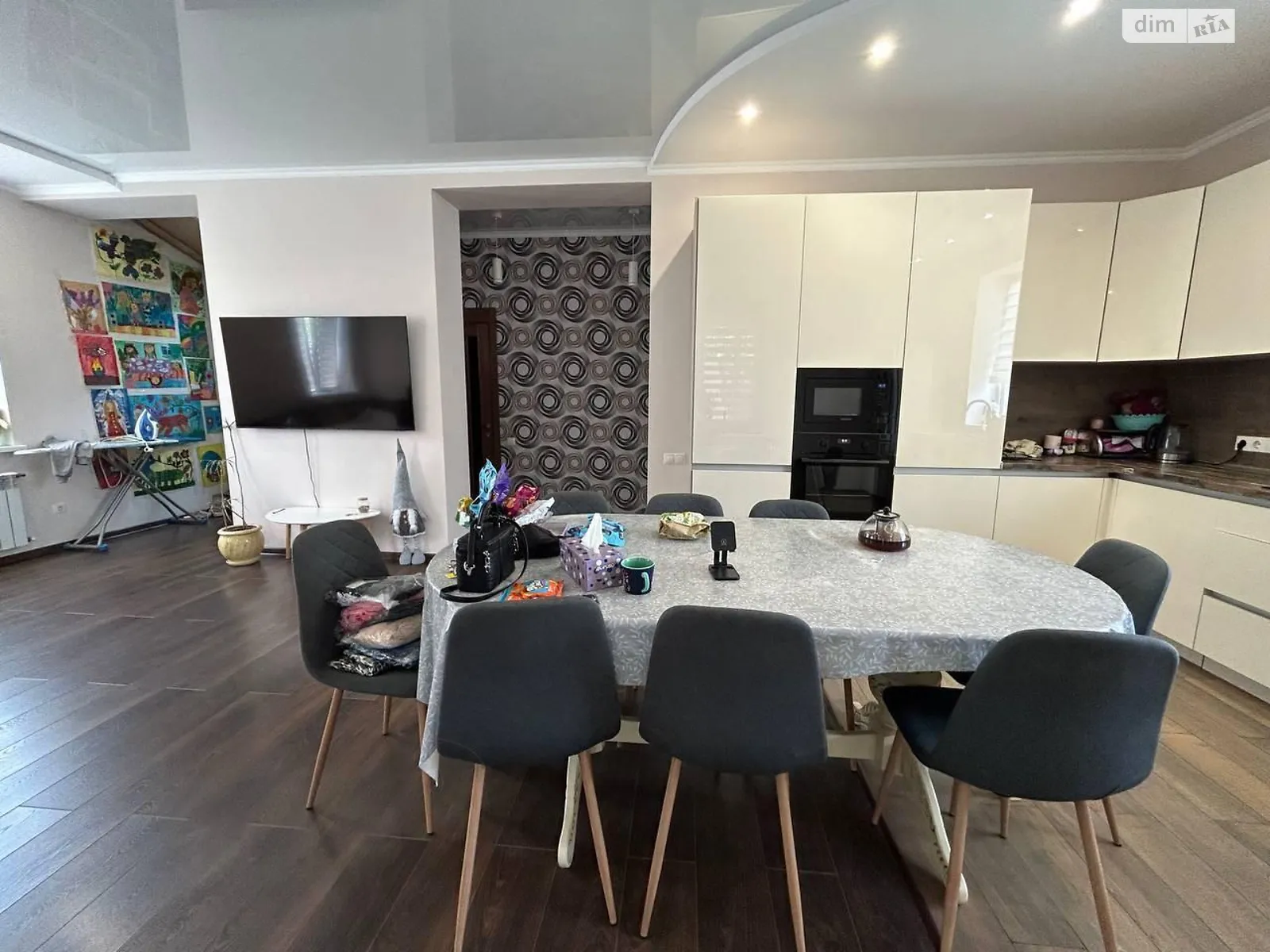 Продается дом на 2 этажа 150 кв. м с беседкой, цена: 125000 $ - фото 1