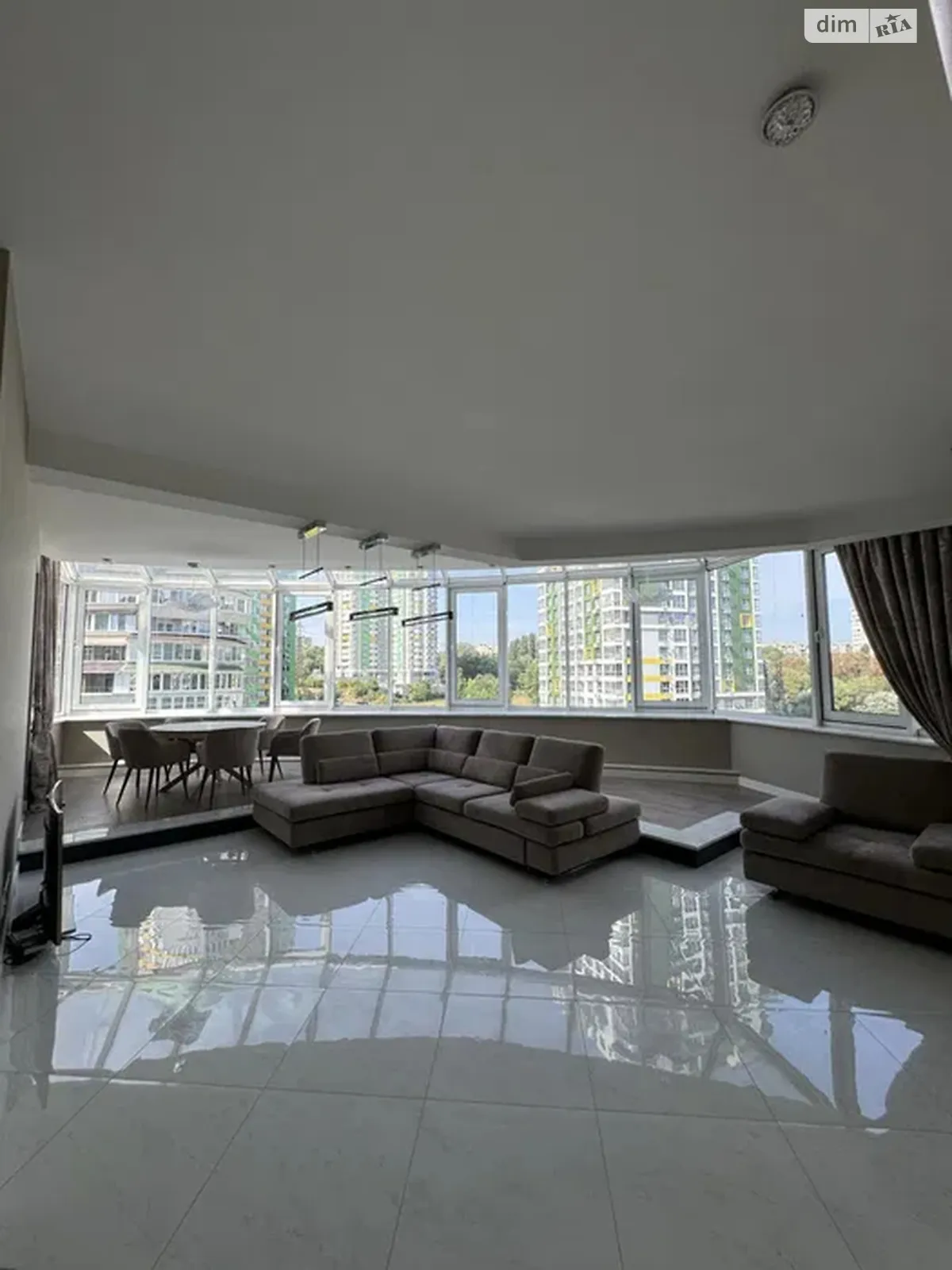 Продается 3-комнатная квартира 128 кв. м в Киеве, цена: 239900 $ - фото 1