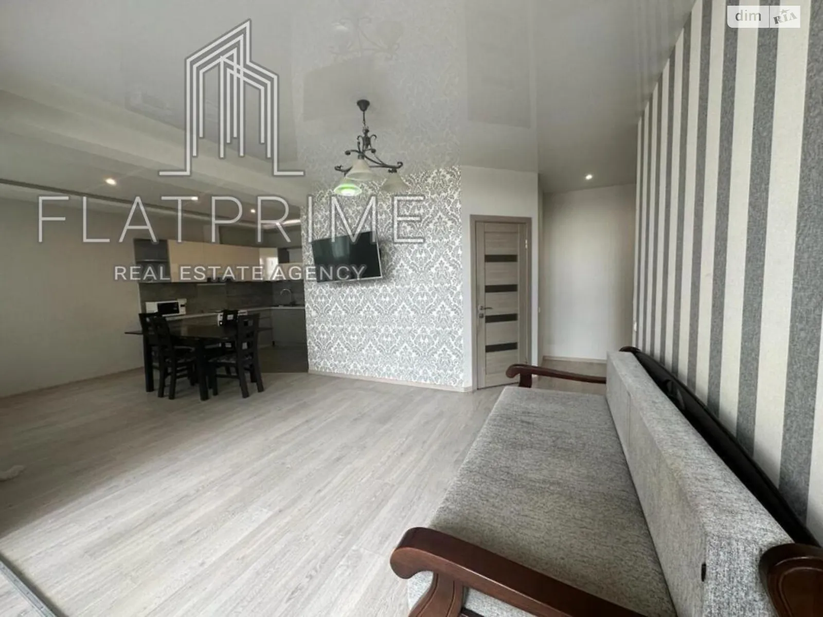 Продается 2-комнатная квартира 70 кв. м в Киеве, ул. Освиты, 14А - фото 1
