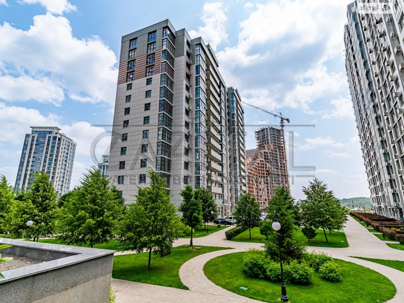 Продается 3-комнатная квартира 114 кв. м в Киеве, ул. Андрея Верхогляда(Драгомирова), 1-20 - фото 1