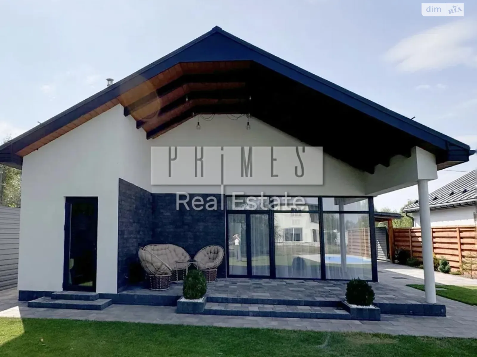 Продается дом на 2 этажа 152 кв. м с подвалом, цена: 265000 $ - фото 1