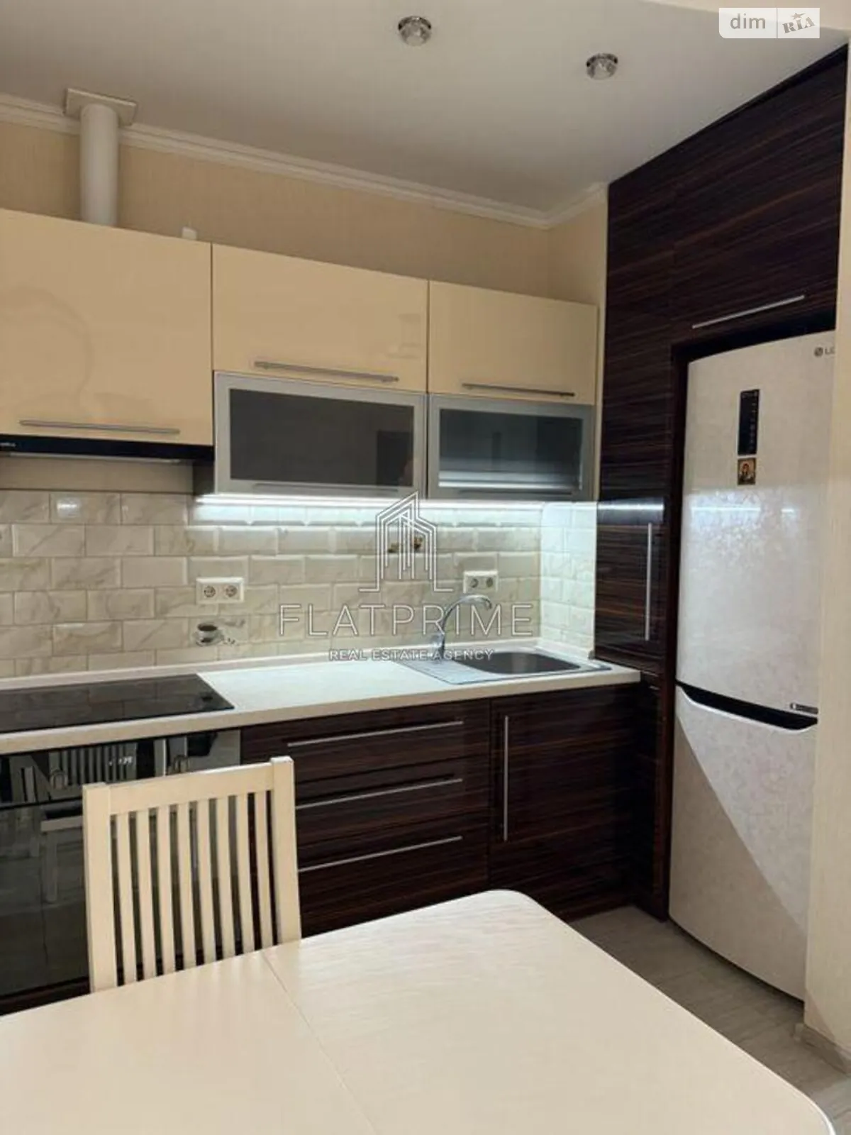 Продается 2-комнатная квартира 51.5 кв. м в Киеве, ул. Автозаводская, 29А - фото 1