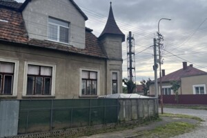 Куплю дом в Мукачеве без посредников