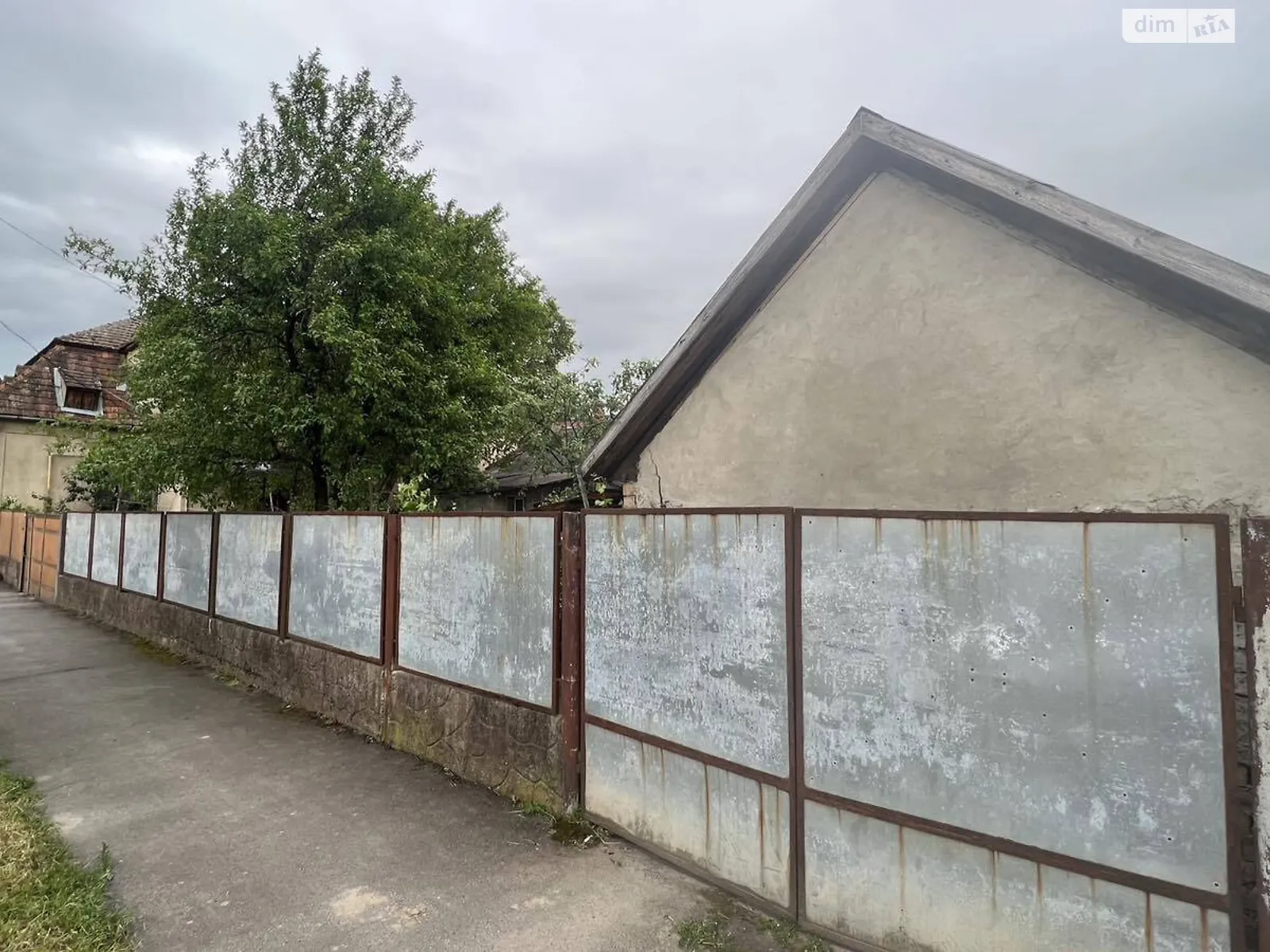 Продается одноэтажный дом 192 кв. м с камином, цена: 97500 $ - фото 1