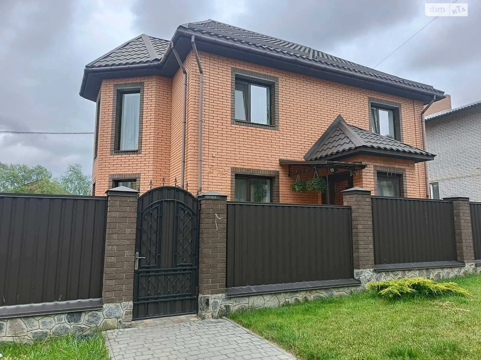 Продається будинок 2 поверховий 119 кв. м з банею/сауною, цена: 235000 $ - фото 1