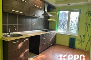 Продаж квартири, Запоріжжя, р‑н. Тепличне, Центральна вулиця