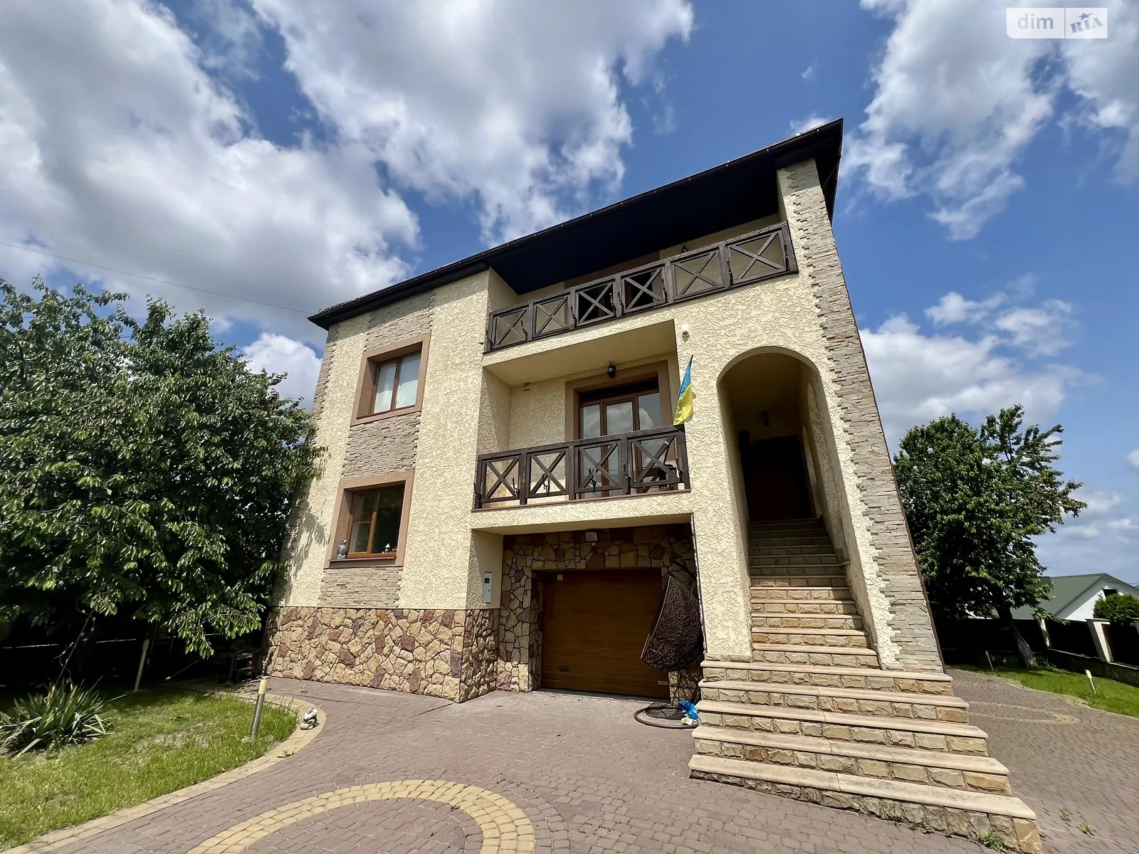 Продається будинок 2 поверховий 352.6 кв. м з каміном, цена: 250000 $ - фото 1