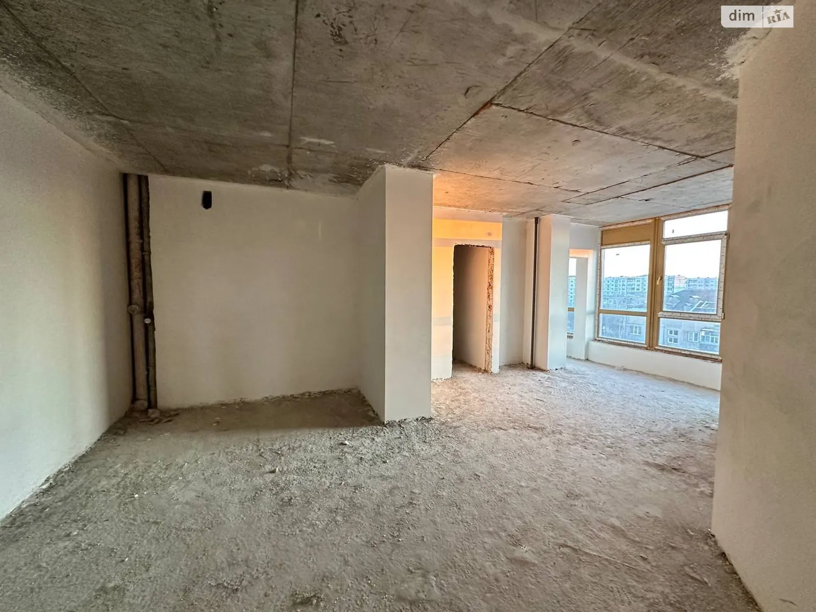 Продается 4-комнатная квартира 141.4 кв. м в Волчинце, ул. Европейская, 3 - фото 1