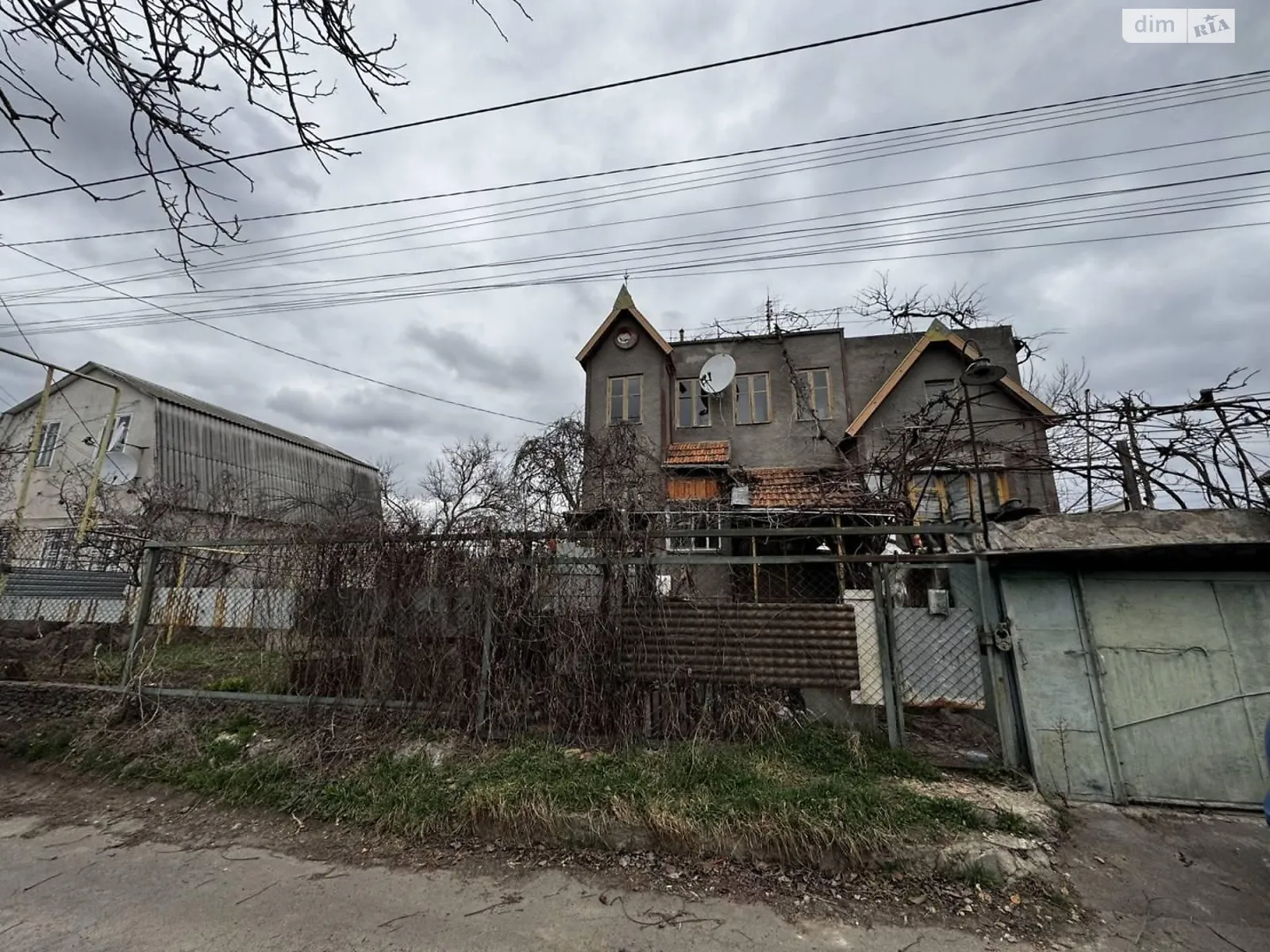 Продается дом на 2 этажа 70 кв. м с участком, цена: 35000 $ - фото 1