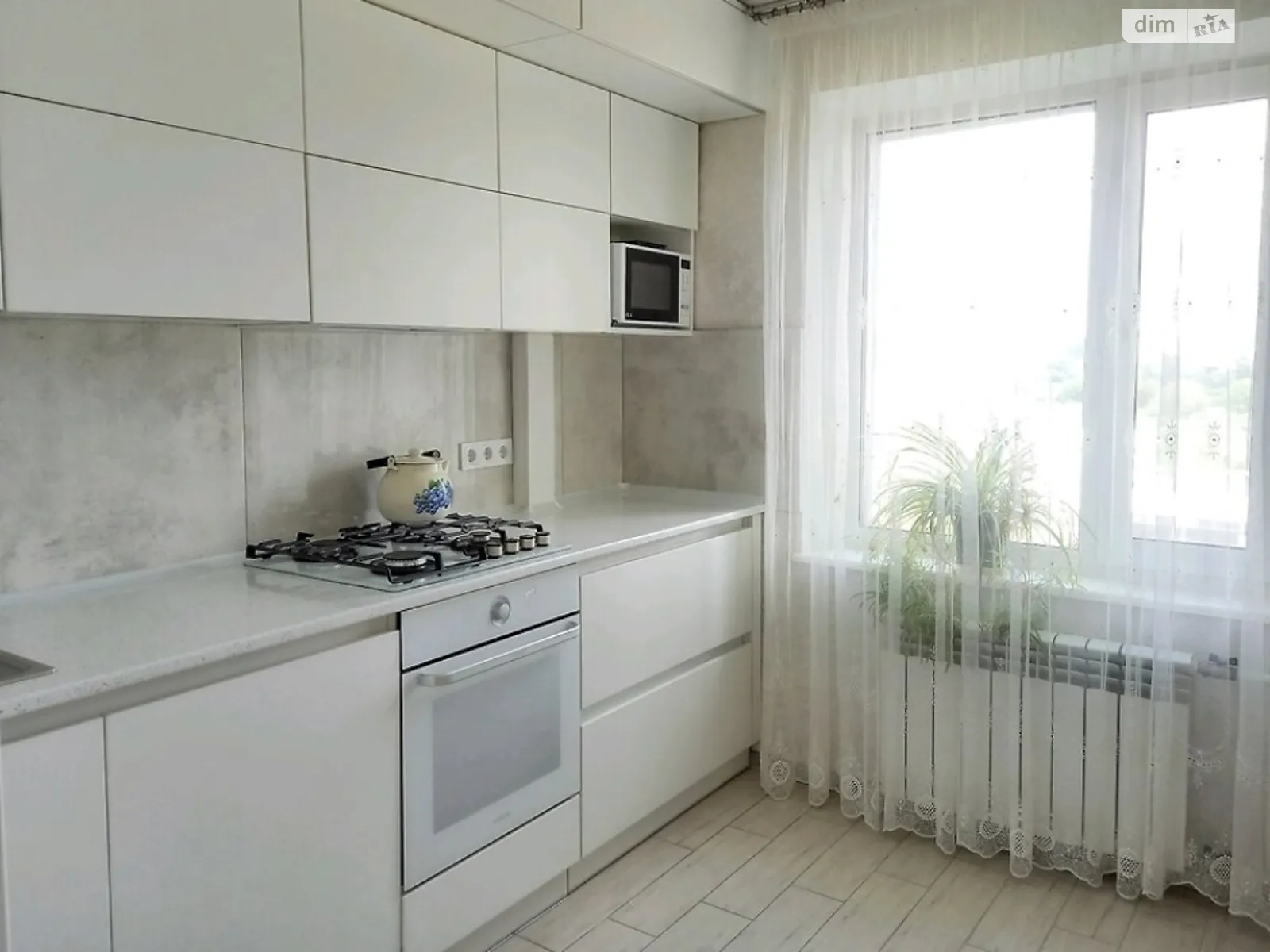Продается 3-комнатная квартира 63 кв. м в Хмельницком, ул. Прибугская - фото 1