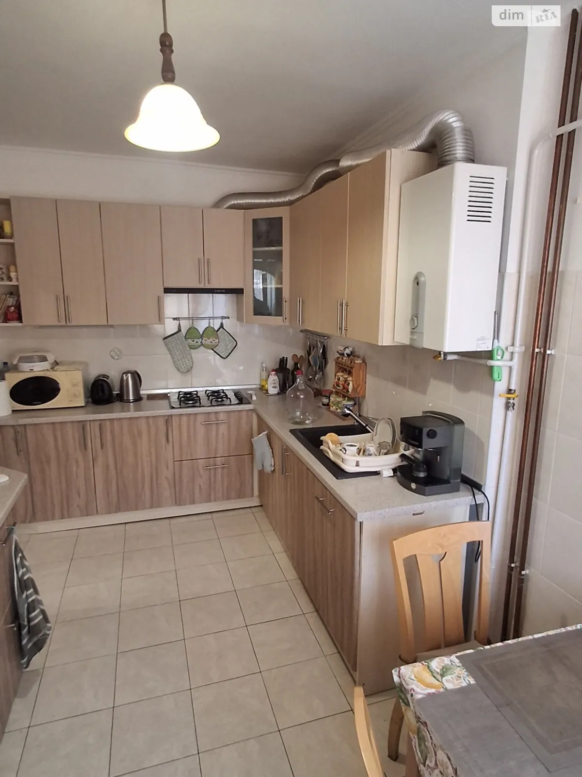 Продається частина будинку 100 кв. м з гаражем, цена: 185000 $ - фото 1