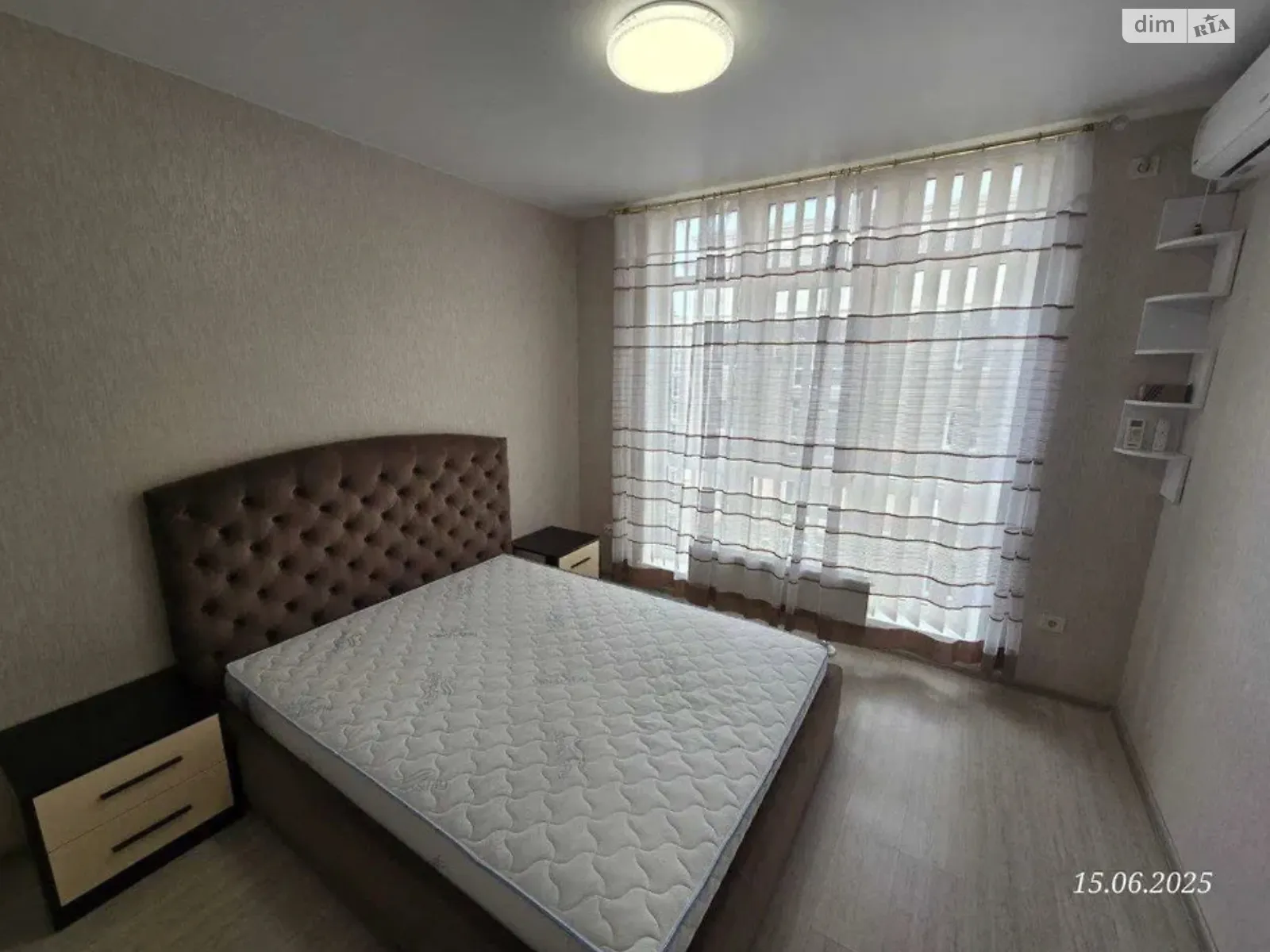 Продается 2-комнатная квартира 56 кв. м в Одессе, ул. Михаила Грушевского - фото 1