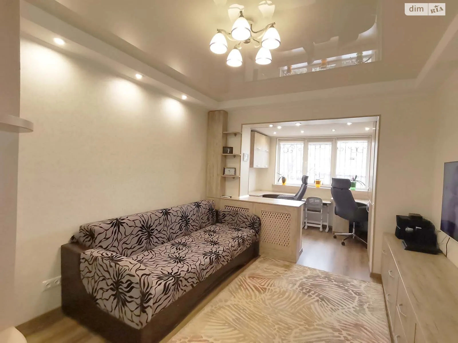 2-комнатная квартира 60.5 кв. м в Запорожье, ул. Магара - фото 1