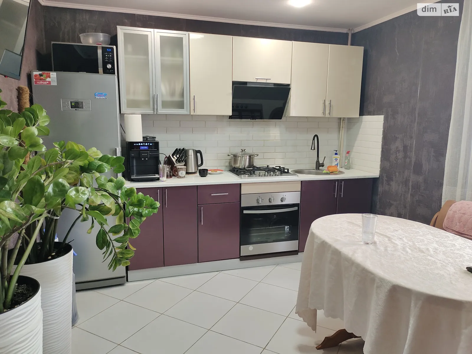 Продається 2-кімнатна квартира 50.6 кв. м у Одесі, вул. Маловського - фото 1