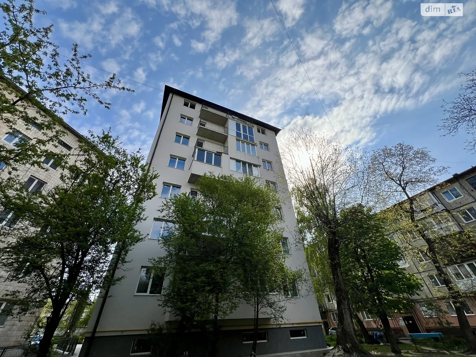 1-комнатная квартира 57 кв. м в Тернополе, ул. Лозовецкая, 9А - фото 1
