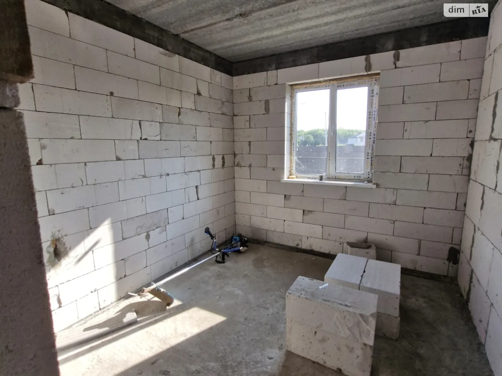 Продается дом на 2 этажа 105 кв. м с участком, цена: 65000 $ - фото 1