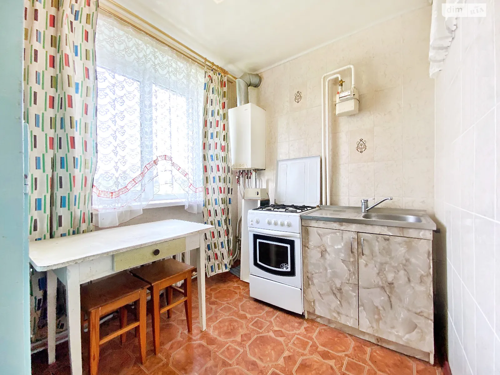 Продается 2-комнатная квартира 51 кв. м в Днепре, пер. Пихтовый - фото 1