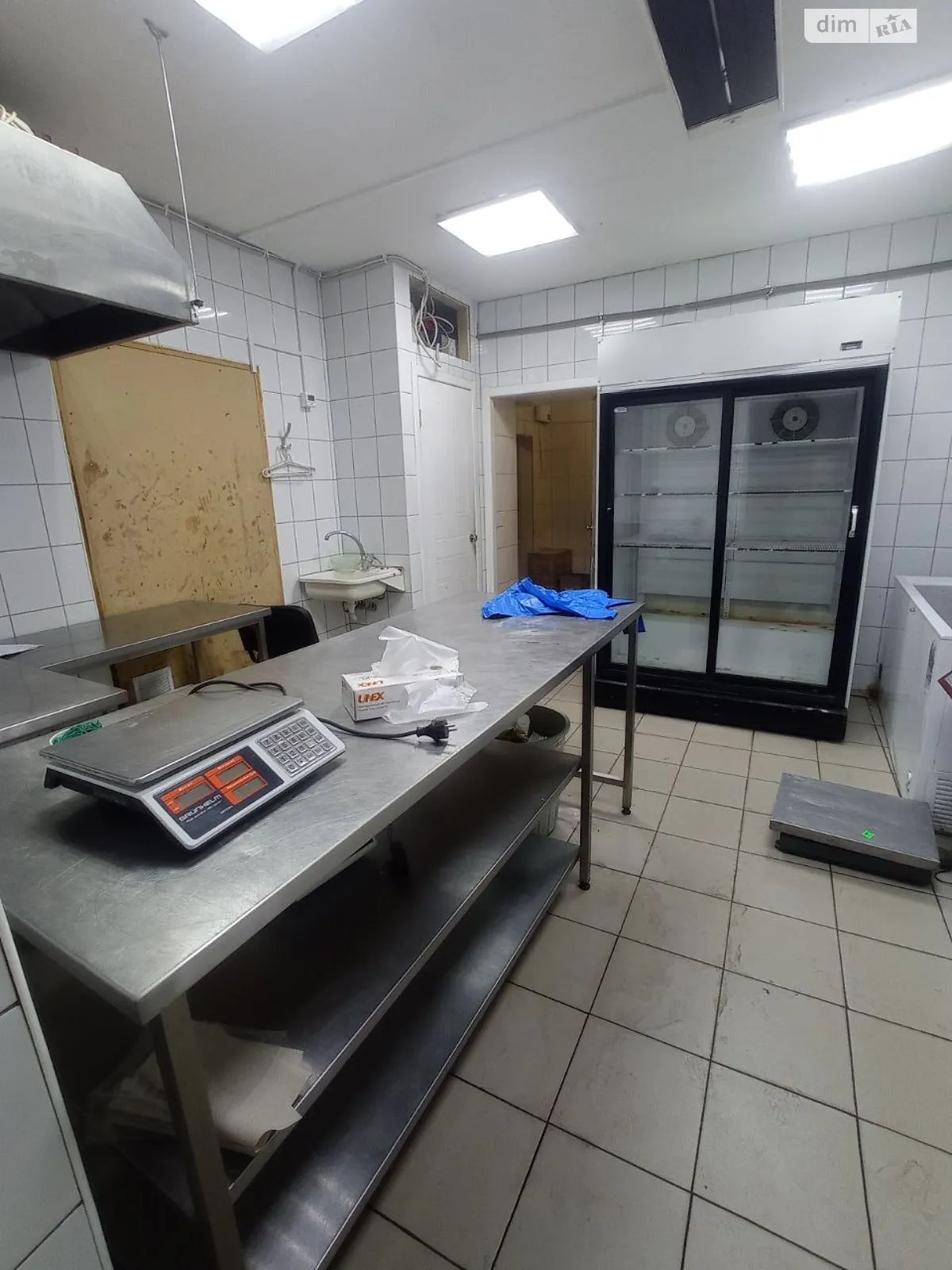 Здається в оренду приміщення вільного призначення 200 кв. м в 2-поверховій будівлі, цена: 50000 грн - фото 1