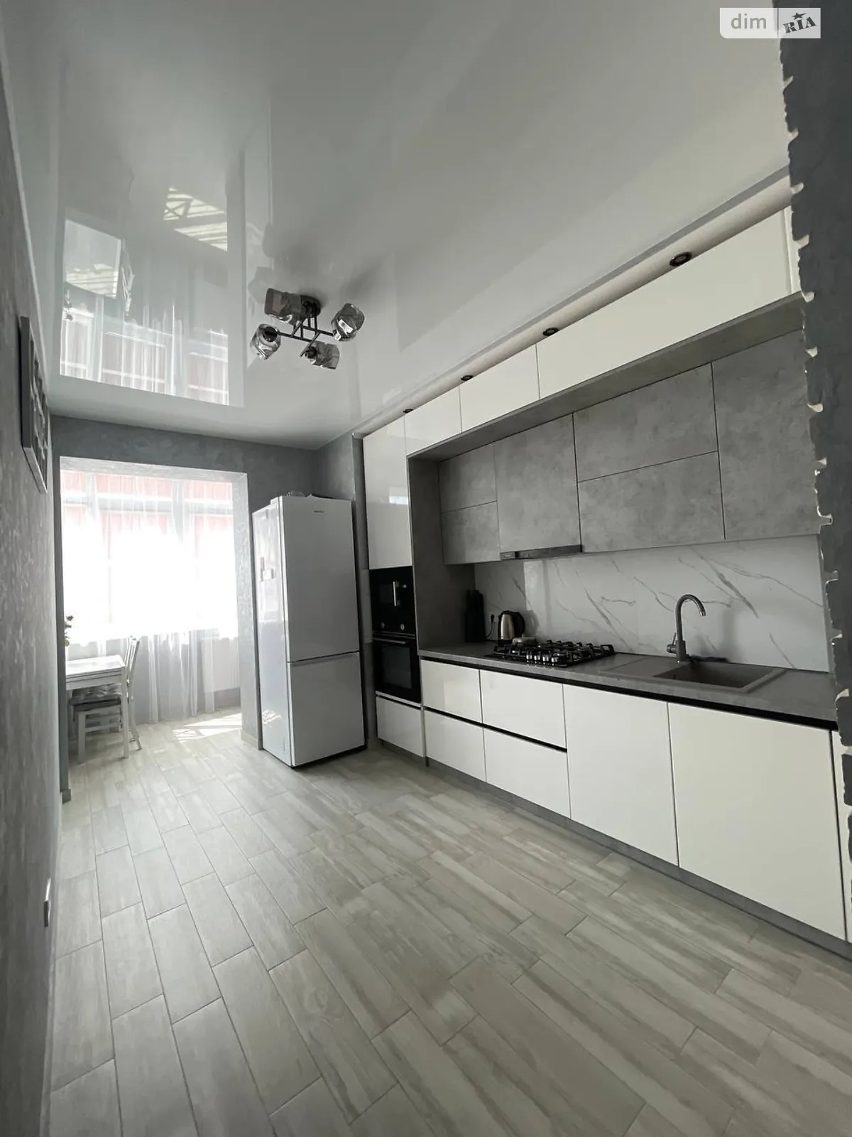 Продается 1-комнатная квартира 41.7 кв. м в Винниках, ул. Винная Гора - фото 1