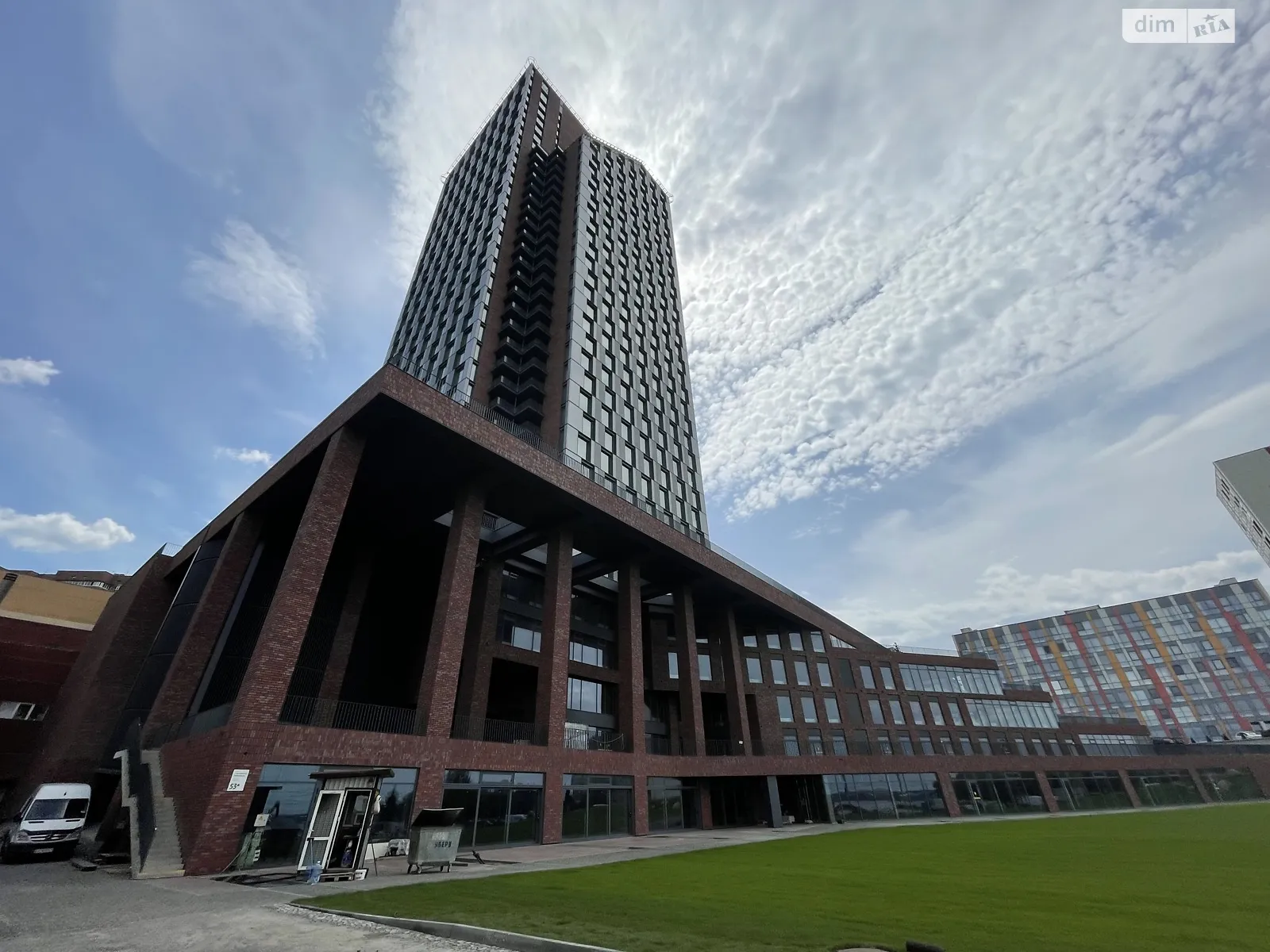 Продается 2-комнатная квартира 46 кв. м в Днепре, ул. Сичеславская Набережная, 39Б - фото 1